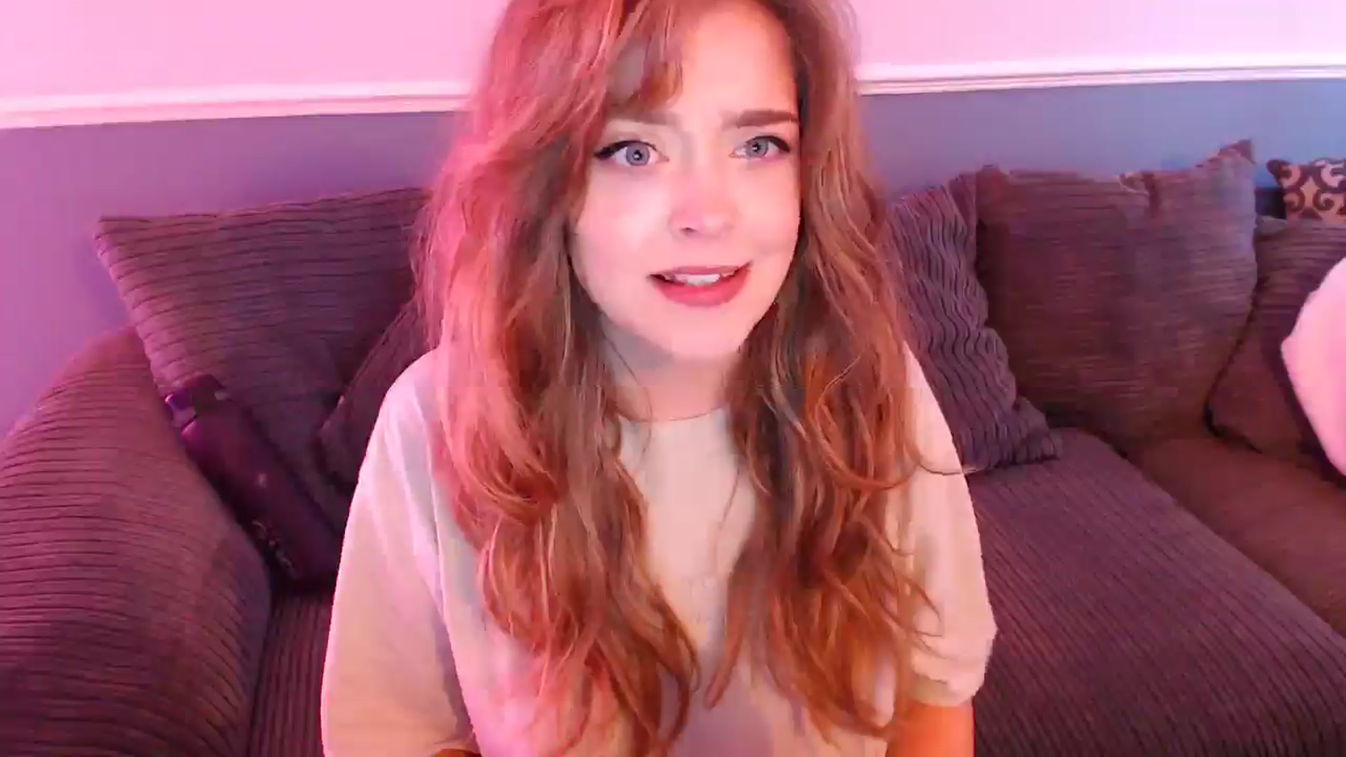 Gallery image thumbnail from KittyCash3w's myfreecams stream on, 09/24/2024, 17:48 image 12 of 20
