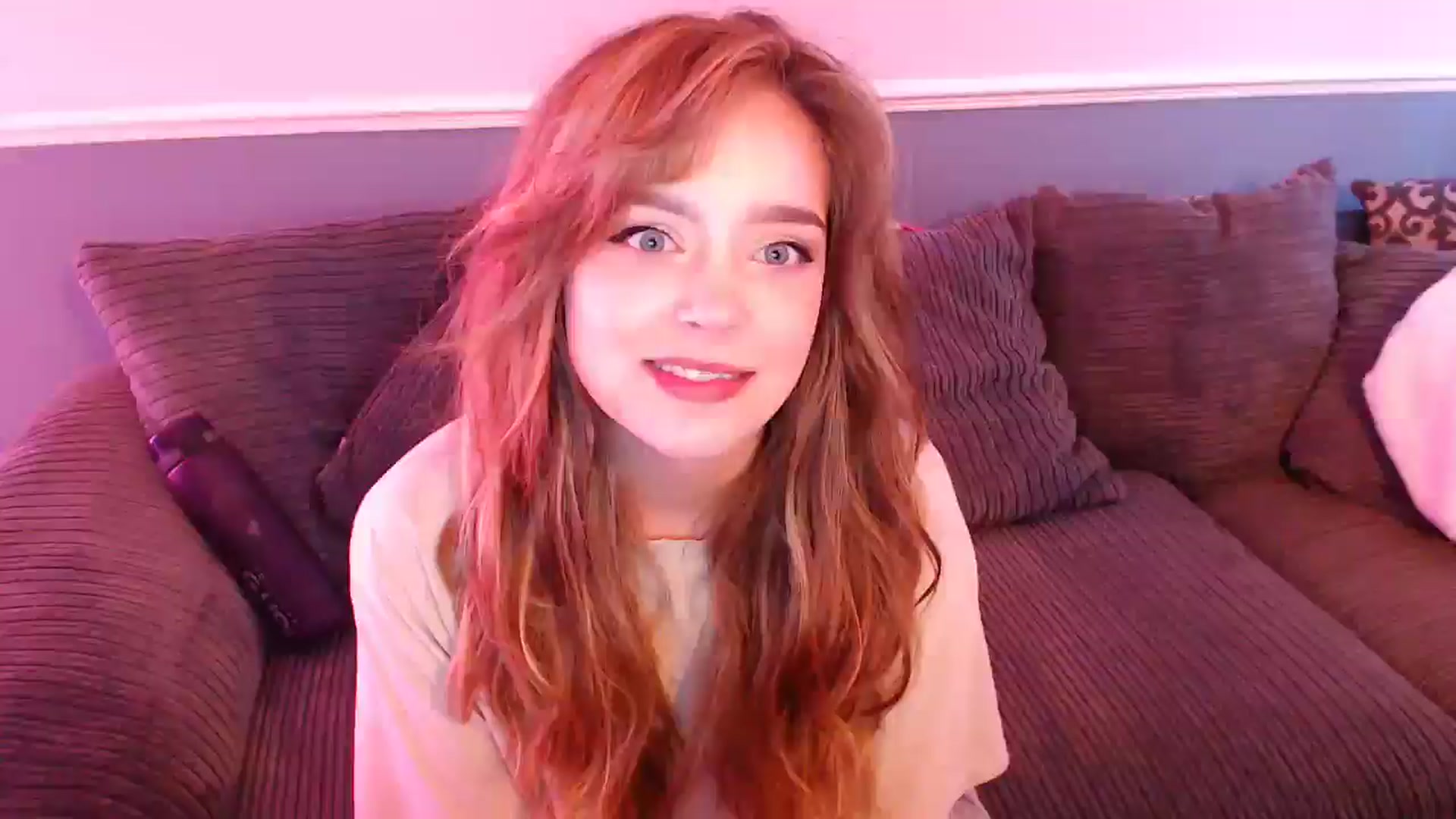 Gallery image thumbnail from KittyCash3w's myfreecams stream on, 09/24/2024, 17:48 image 15 of 20