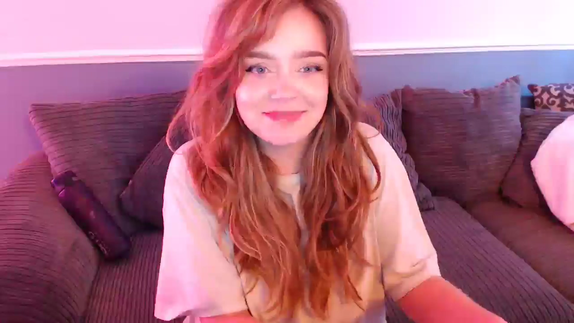 Gallery image thumbnail from KittyCash3w's myfreecams stream on, 09/24/2024, 17:48 image 6 of 20
