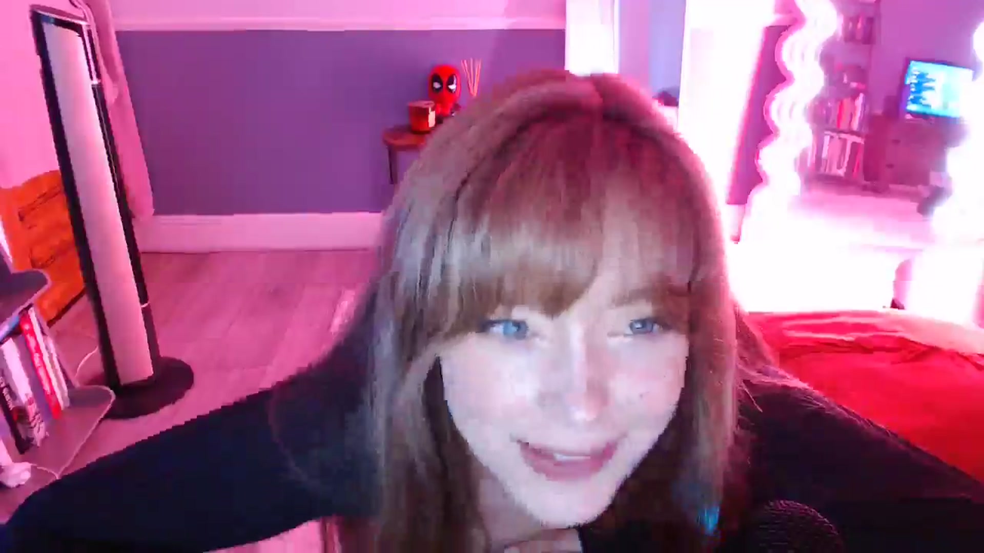 Gallery image thumbnail from KittyCash3w's myfreecams stream on, 09/25/2024, 17:07 image 19 of 20