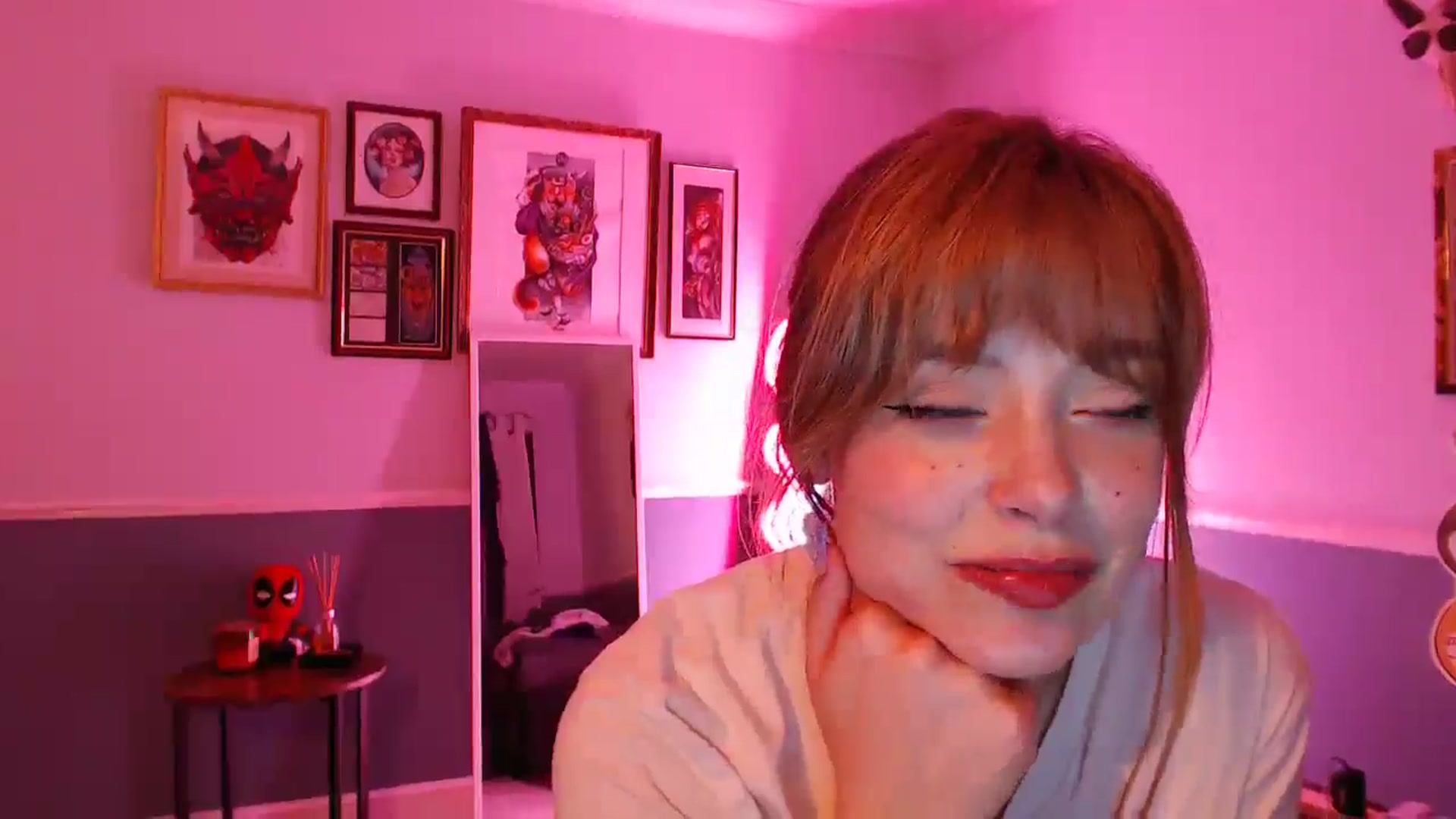 Gallery image thumbnail from KittyCash3w's myfreecams stream on, 09/25/2024, 21:18 image 5 of 20