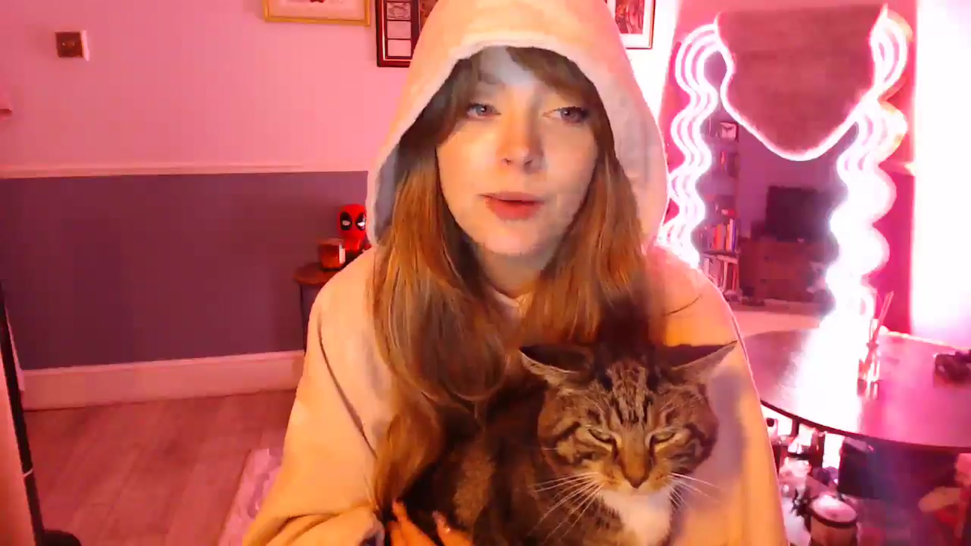 Gallery image thumbnail from KittyCash3w's myfreecams stream on, 09/26/2024, 19:09 image 4 of 20