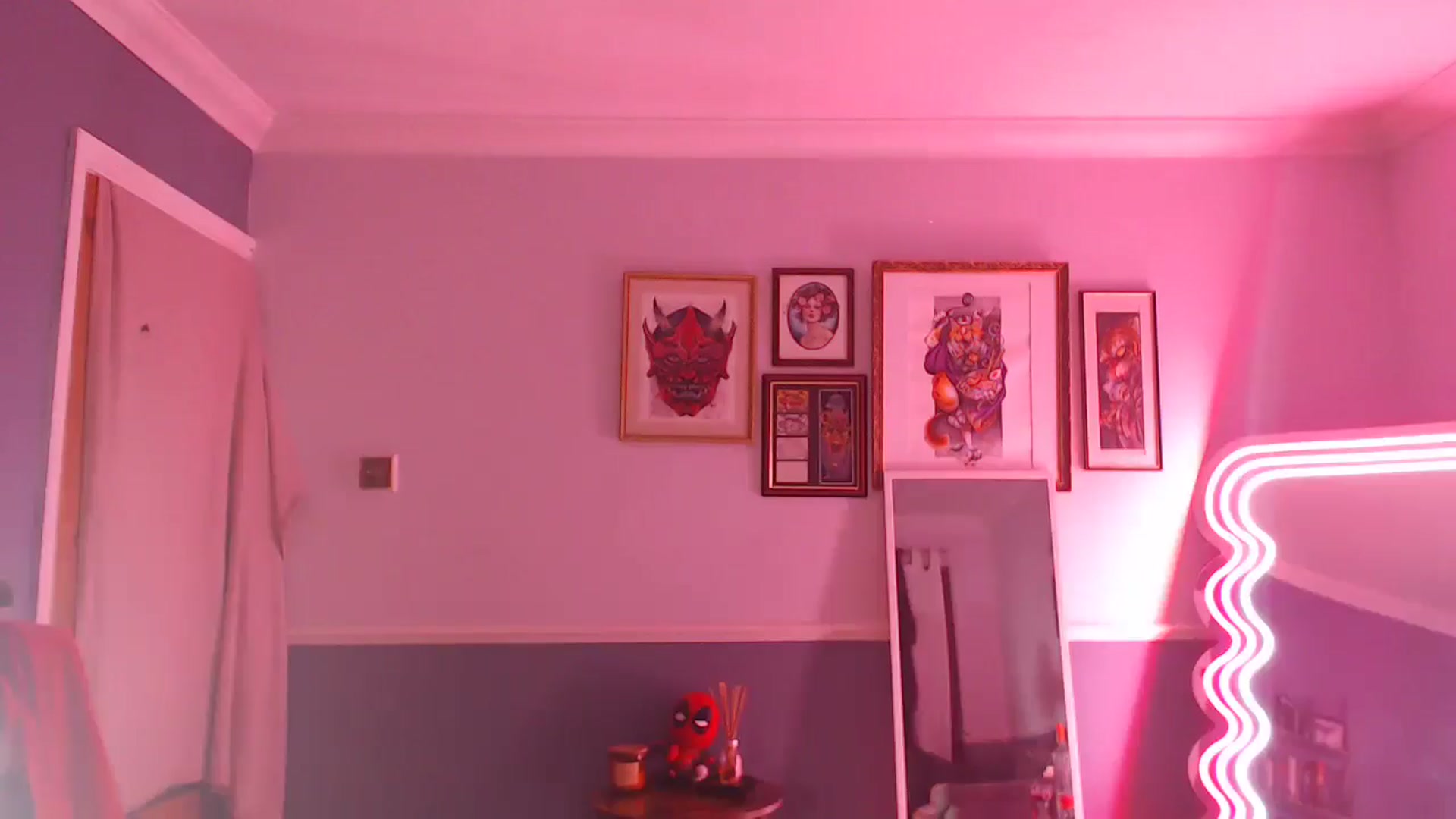Gallery image thumbnail from KittyCash3w's myfreecams stream on, 09/30/2024, 22:53 image 6 of 20