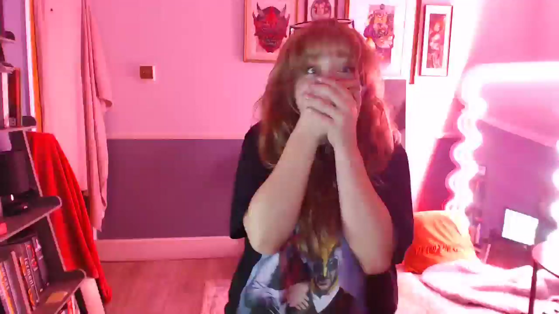 Gallery image thumbnail from KittyCash3w's myfreecams stream on, 10/01/2024, 24:01 image 11 of 20