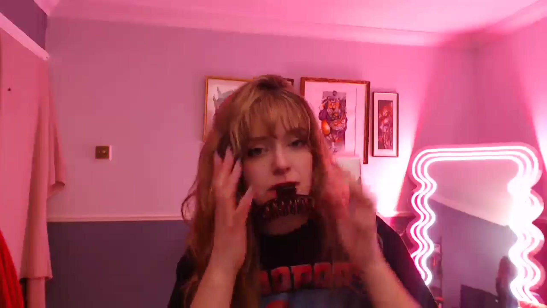 Gallery image thumbnail from KittyCash3w's myfreecams stream on, 10/01/2024, 01:13 image 19 of 20