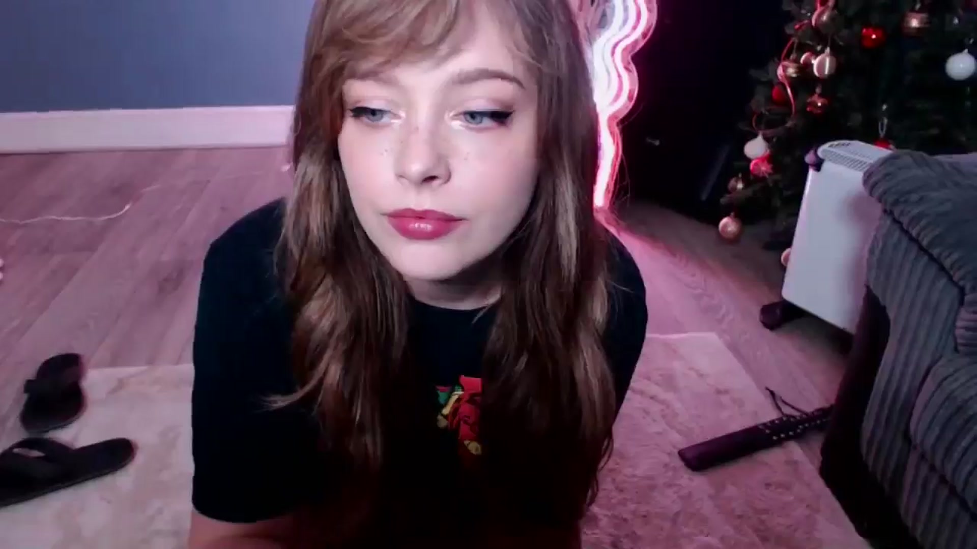 Gallery image thumbnail from KittyCash3w's myfreecams stream on, 12/02/2024, 19:52 image 17 of 20