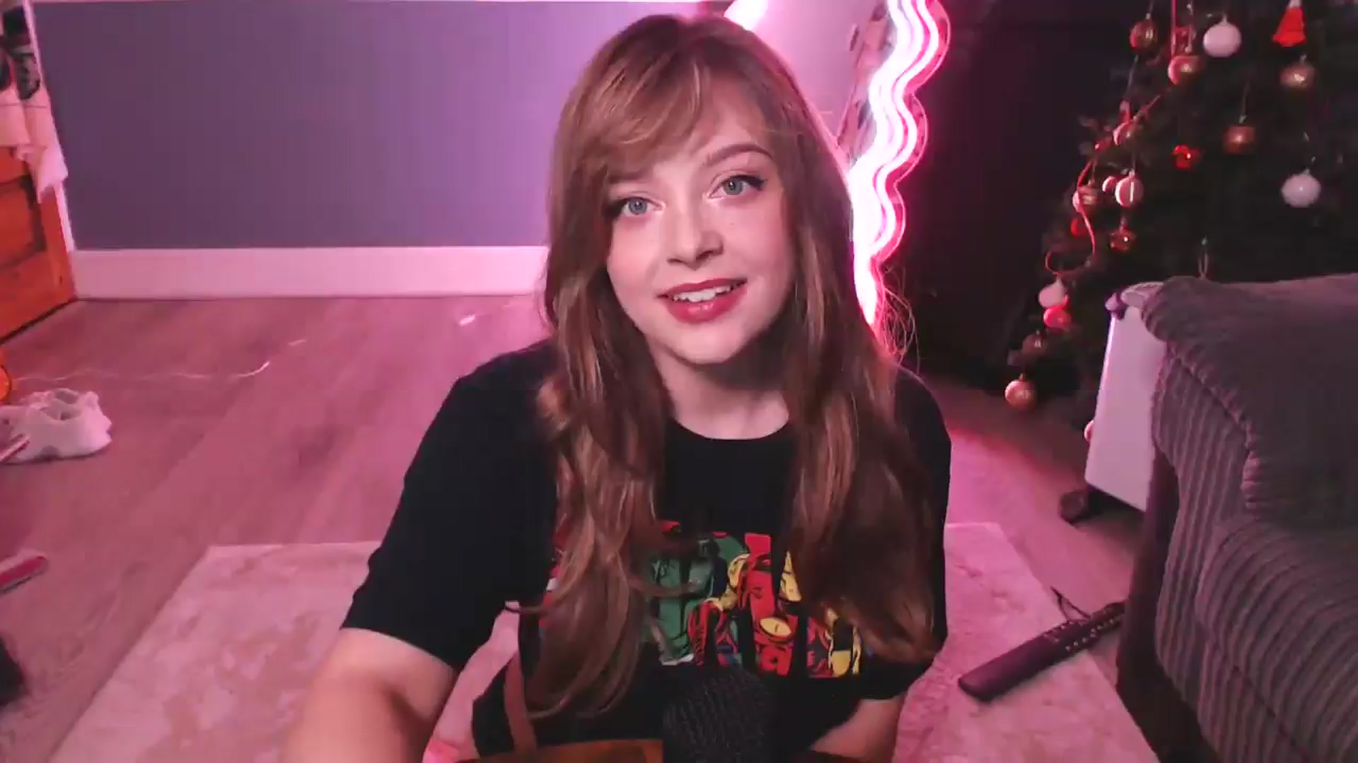 Gallery image thumbnail from KittyCash3w's myfreecams stream on, 12/02/2024, 20:45 image 1 of 20