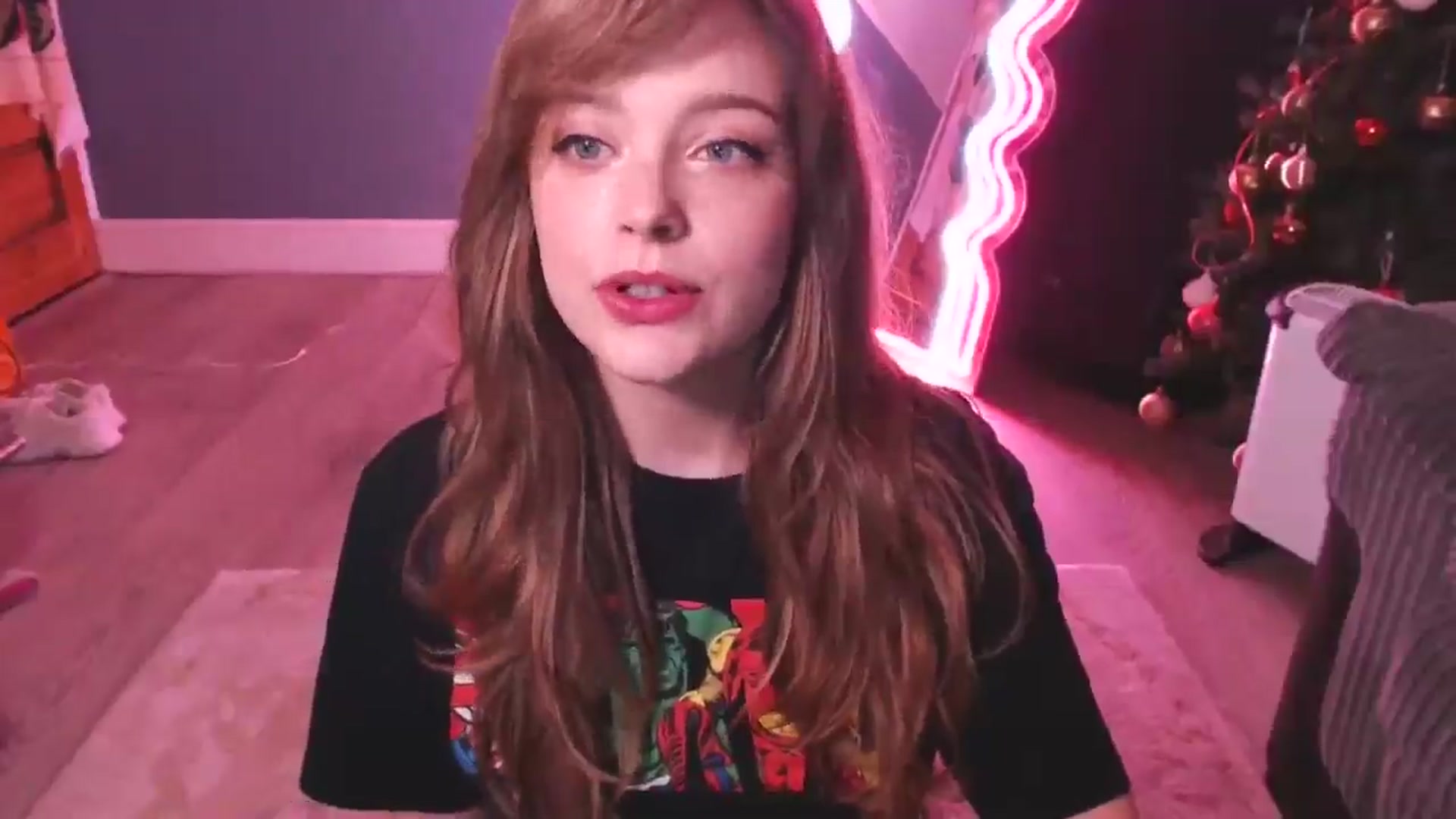 Gallery image thumbnail from KittyCash3w's myfreecams stream on, 12/02/2024, 20:45 image 17 of 20