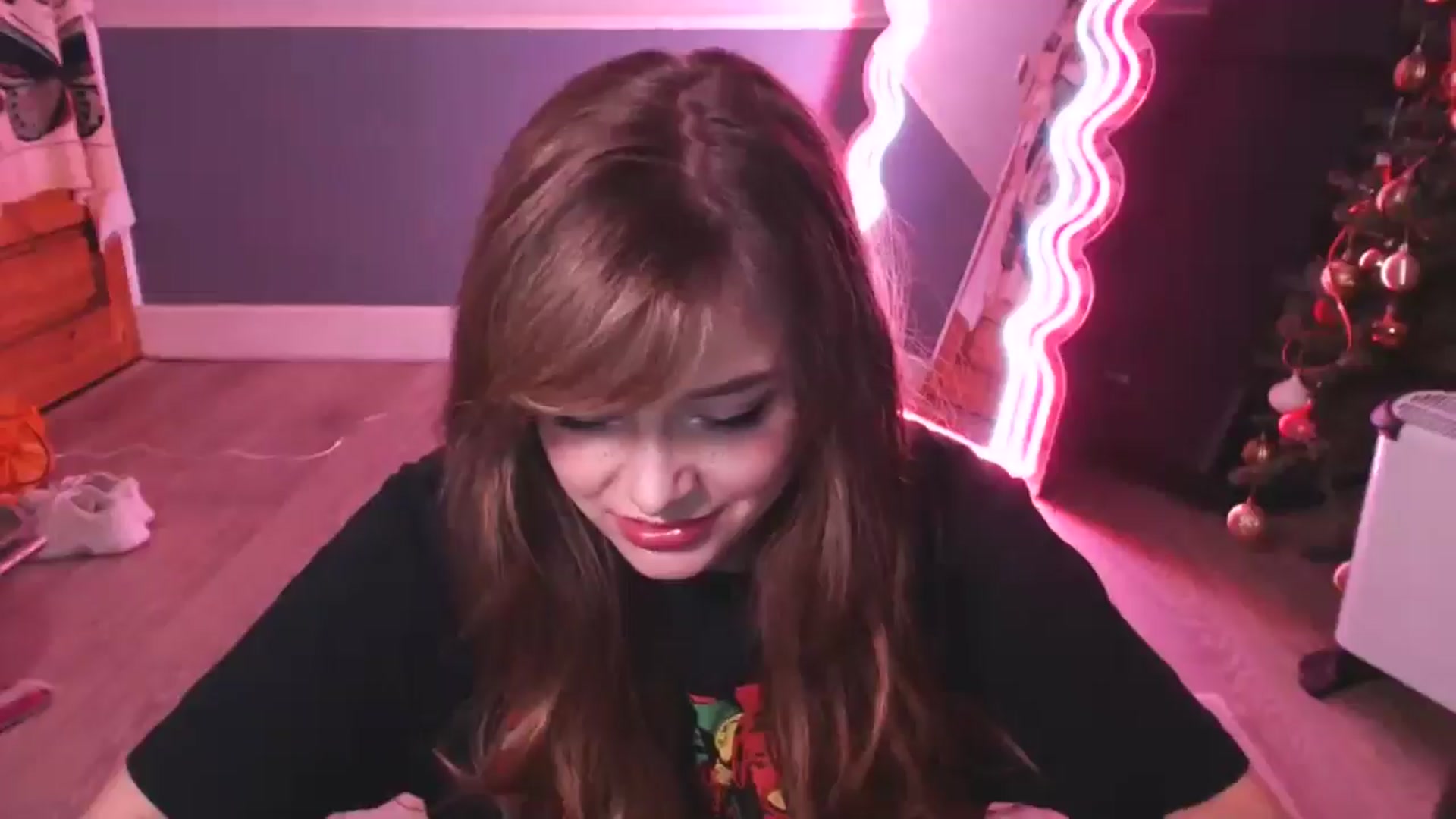 Gallery image thumbnail from KittyCash3w's myfreecams stream on, 12/02/2024, 20:45 image 7 of 20