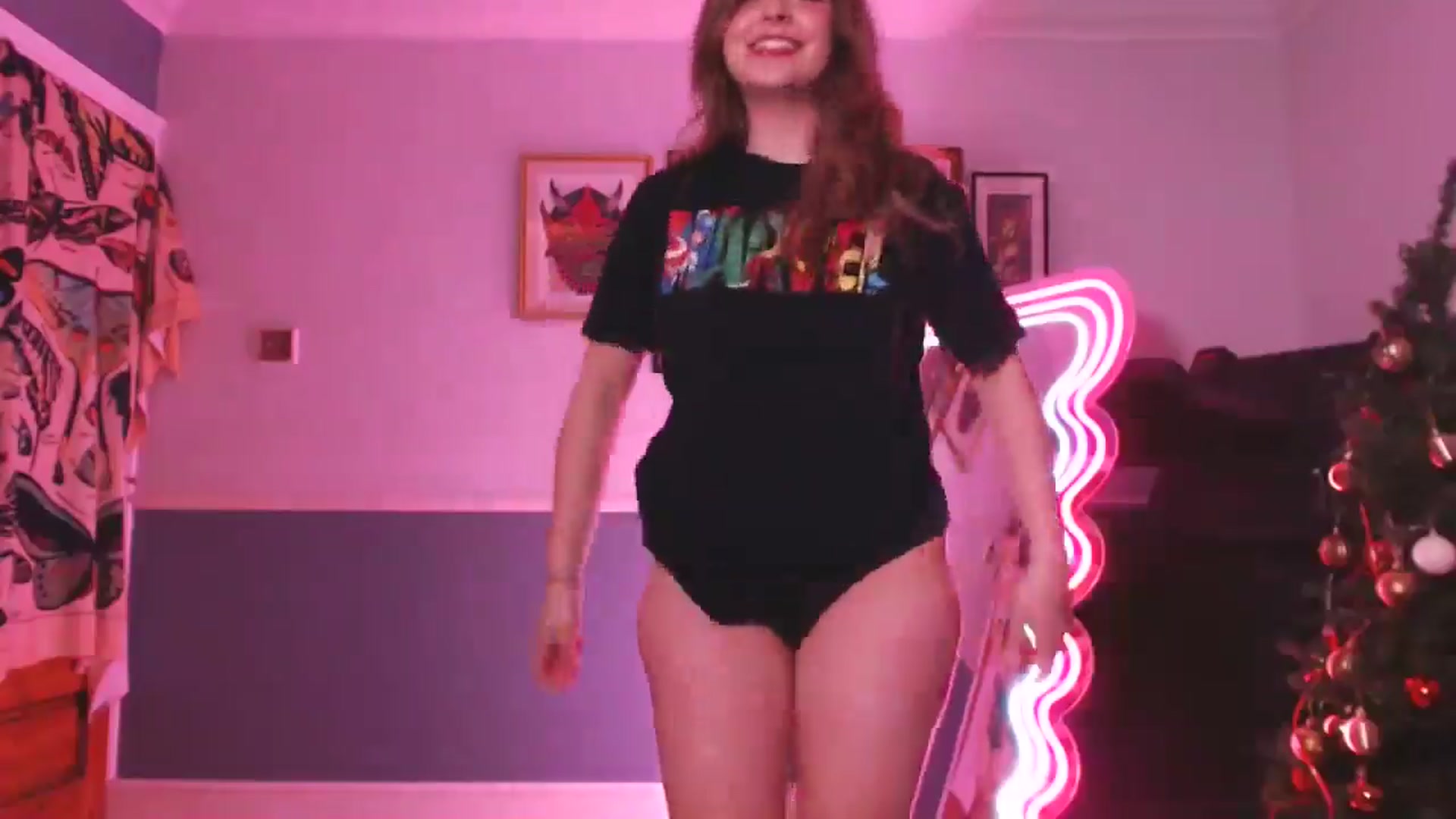 Gallery image thumbnail from KittyCash3w's myfreecams stream on, 12/02/2024, 20:45 image 5 of 20
