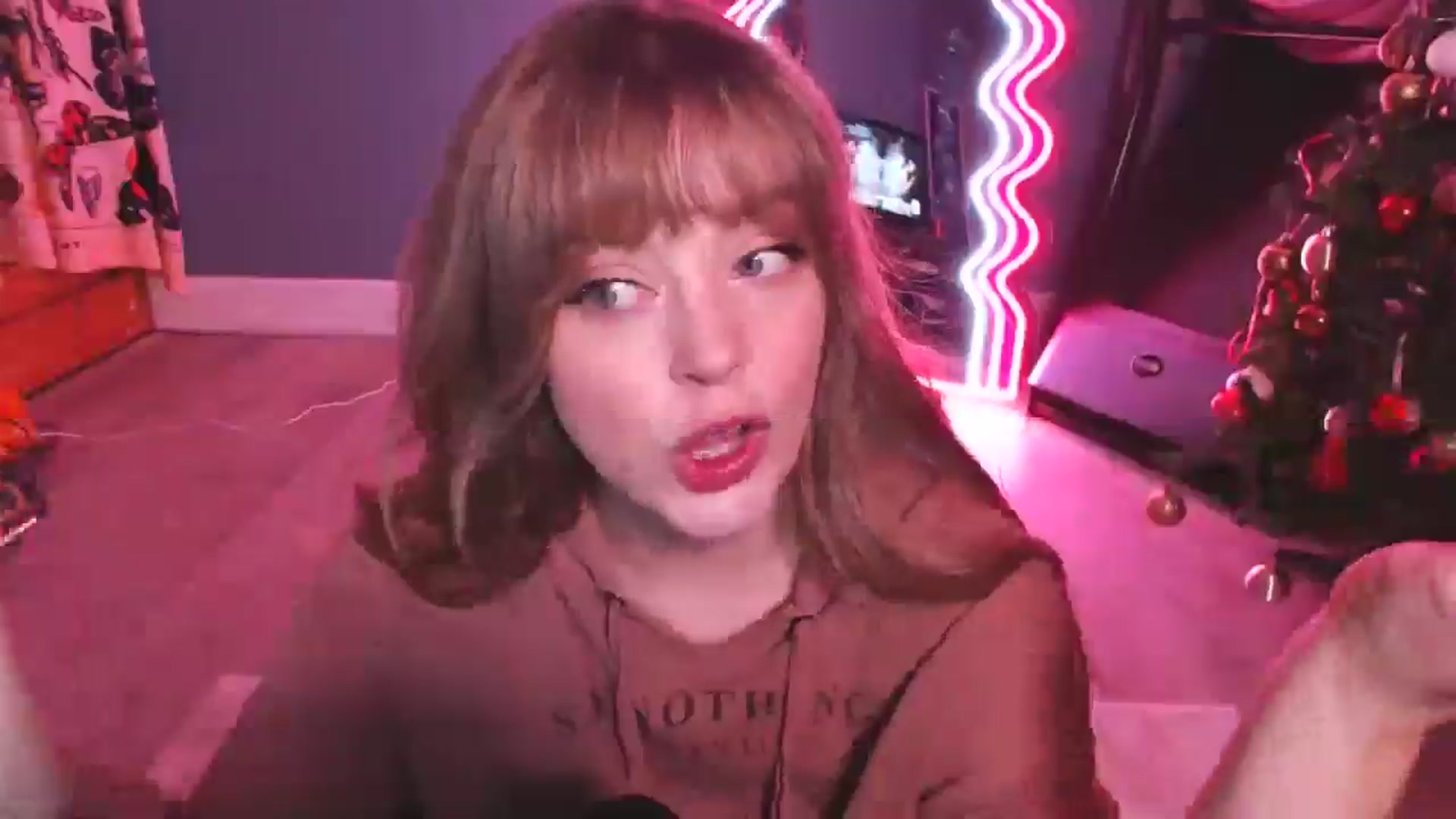 Gallery image thumbnail from KittyCash3w's myfreecams stream on, 12/03/2024, 19:24 image 4 of 20