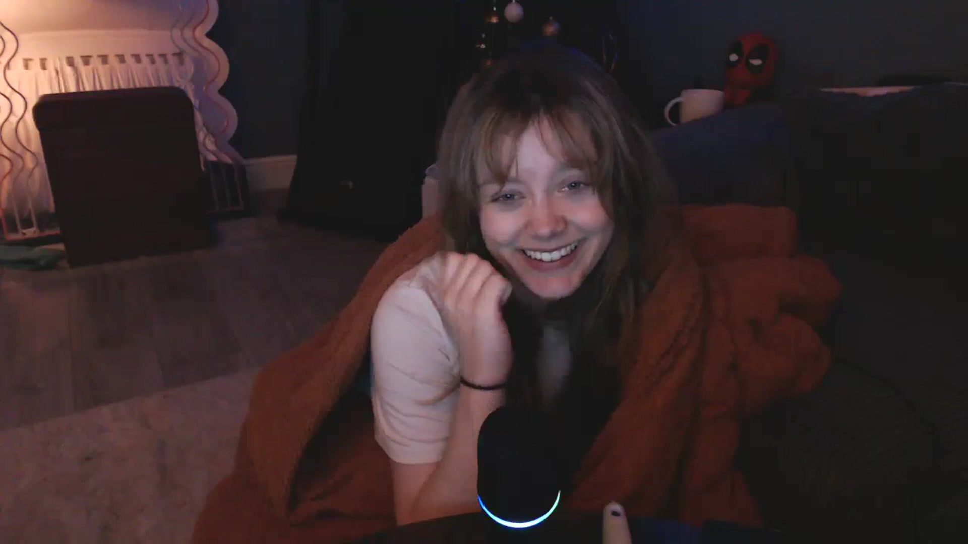 Gallery image thumbnail from KittyCash3w's myfreecams stream on, 12/08/2024, 18:09 image 15 of 20