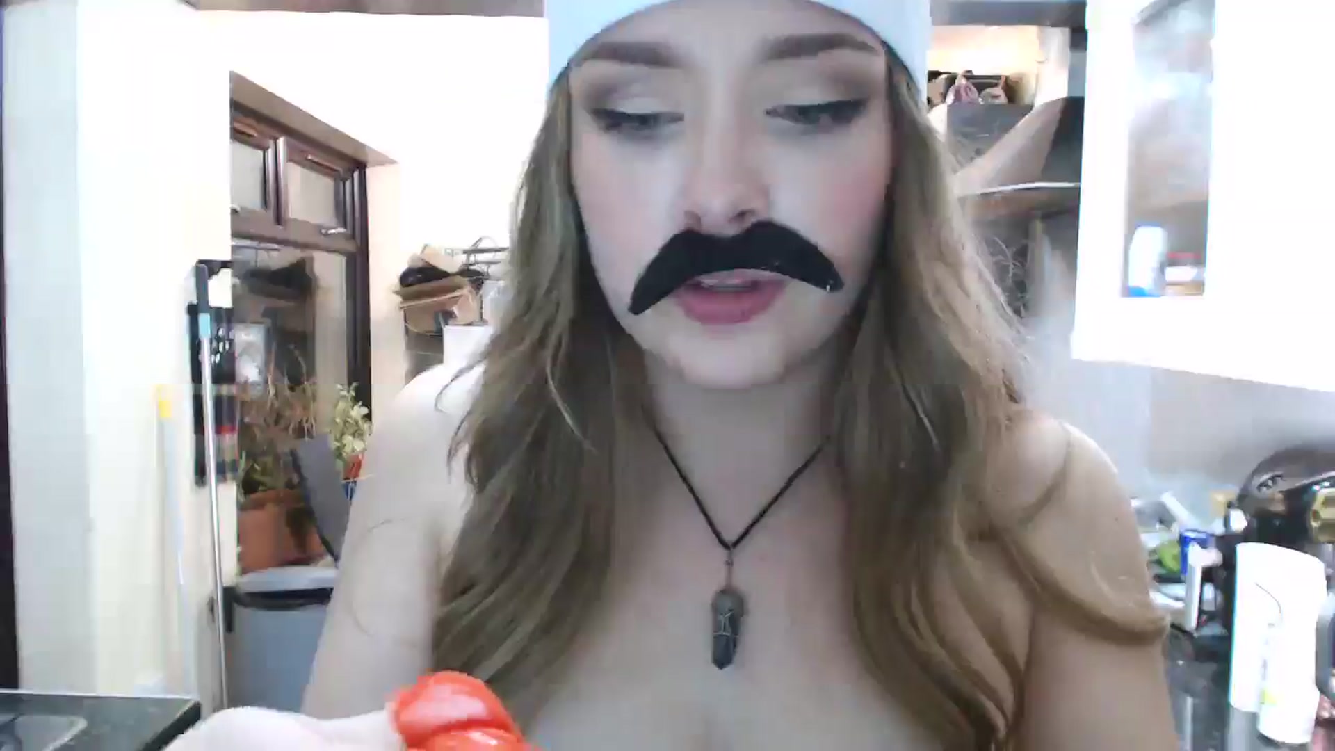 Gallery image thumbnail from KittyCash3w's myfreecams stream on, 12/18/2024, 19:12 image 16 of 20