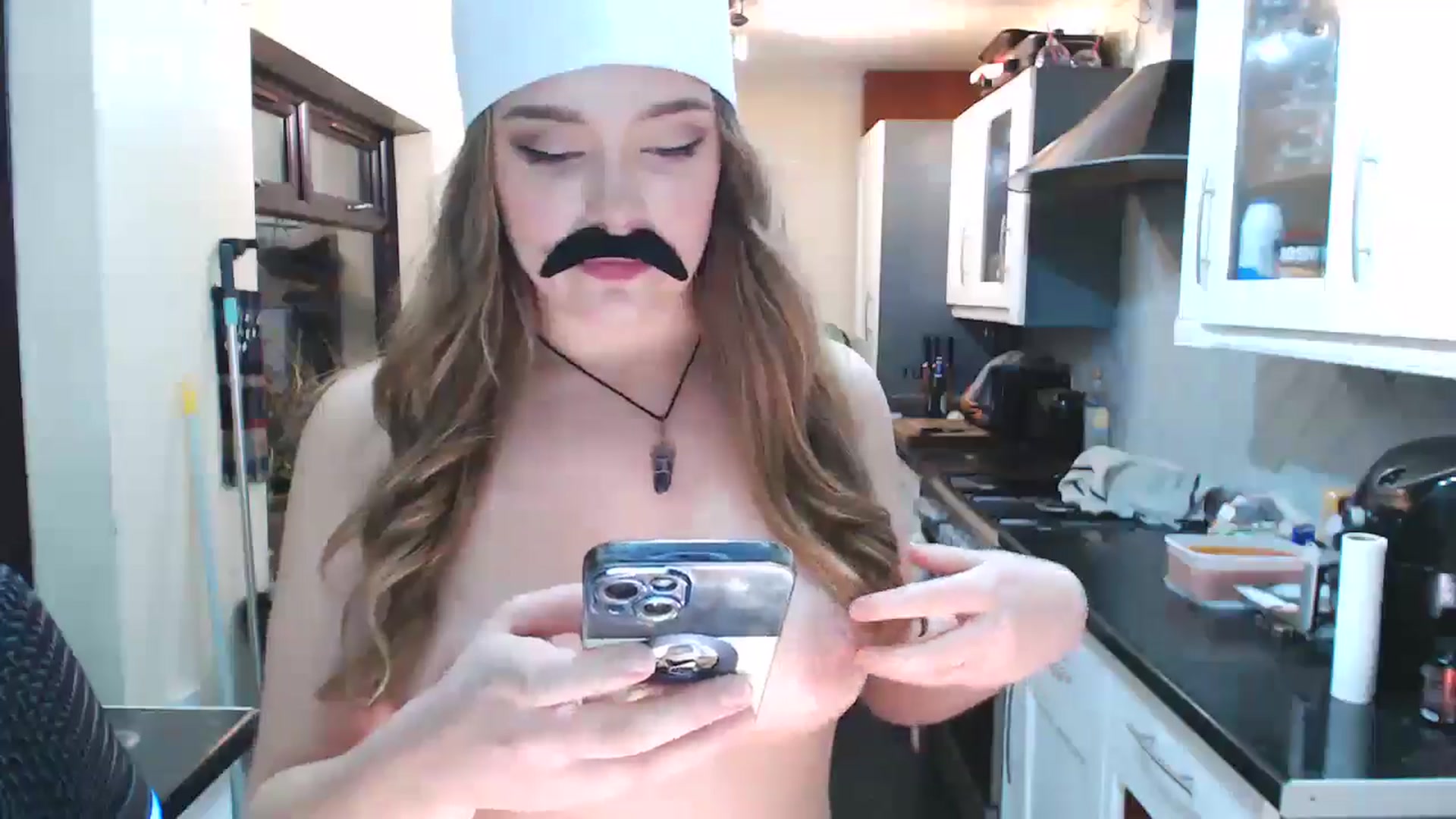 Gallery image thumbnail from KittyCash3w's myfreecams stream on, 12/18/2024, 20:35 image 4 of 20