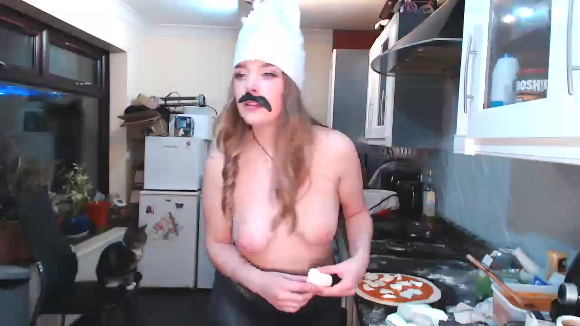 Gallery image thumbnail from KittyCash3w's myfreecams stream on, 12/18/2024, 20:35 image 11 of 20