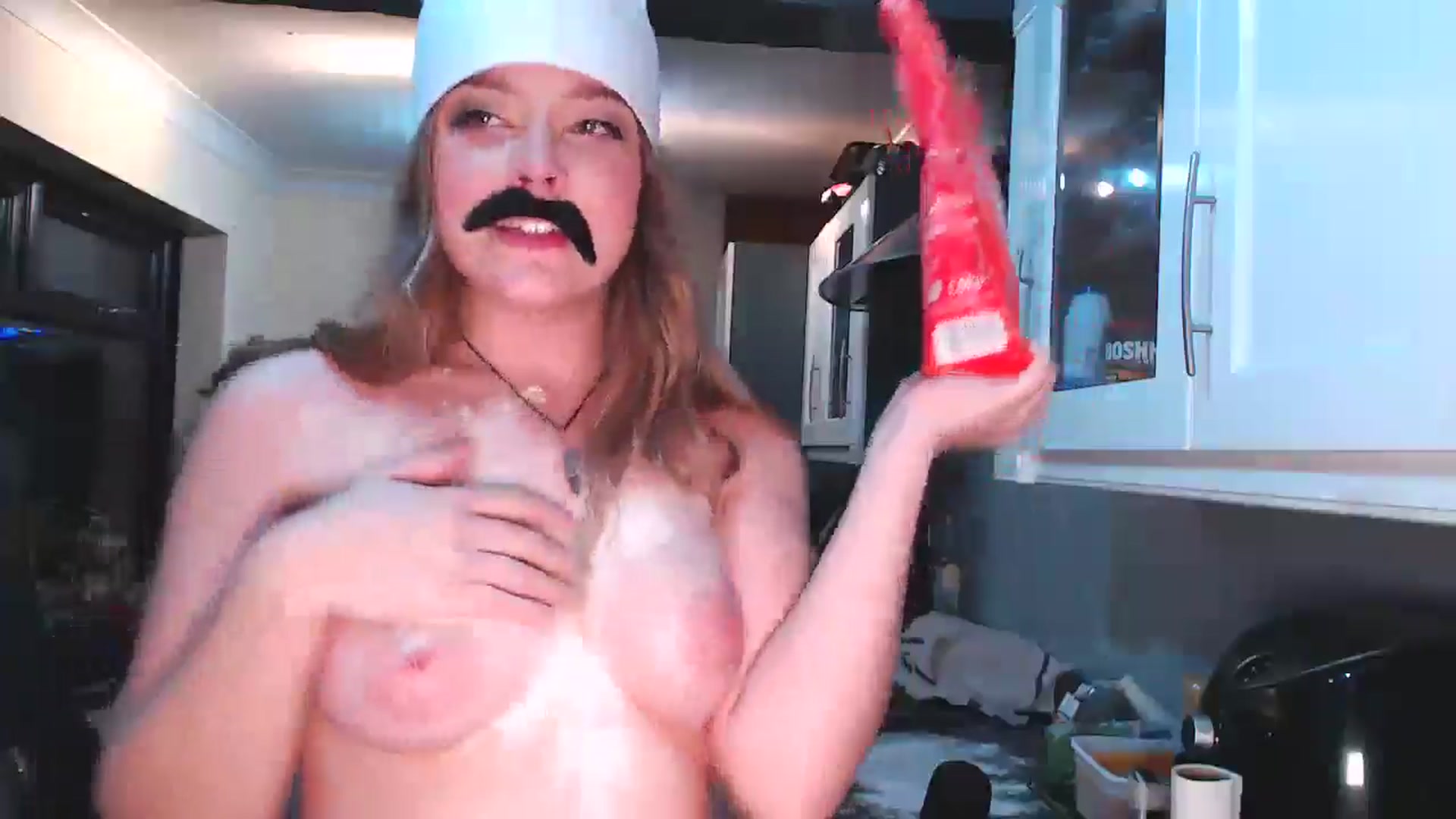 Gallery image thumbnail from KittyCash3w's myfreecams stream on, 12/18/2024, 20:35 image 6 of 20