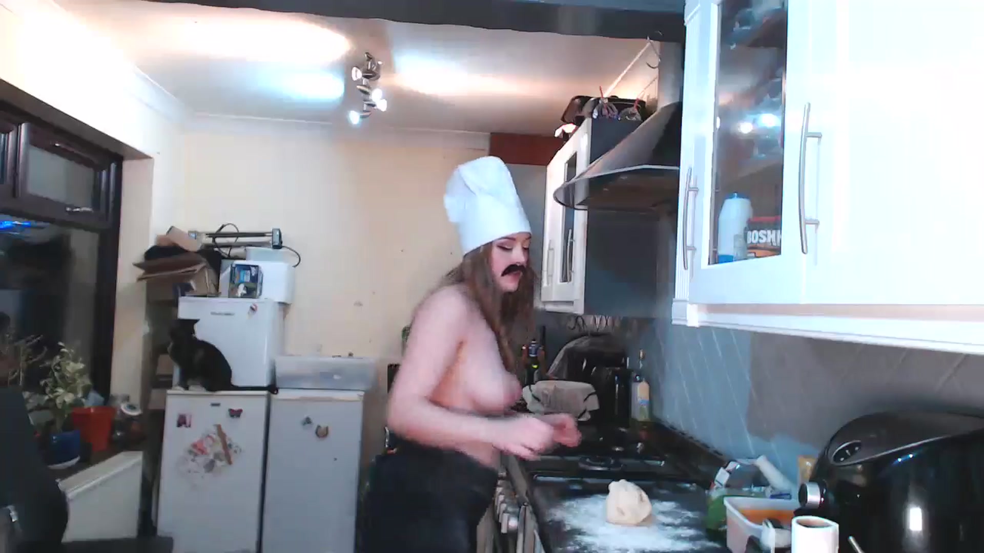 Gallery image thumbnail from KittyCash3w's myfreecams stream on, 12/18/2024, 20:35 image 7 of 20