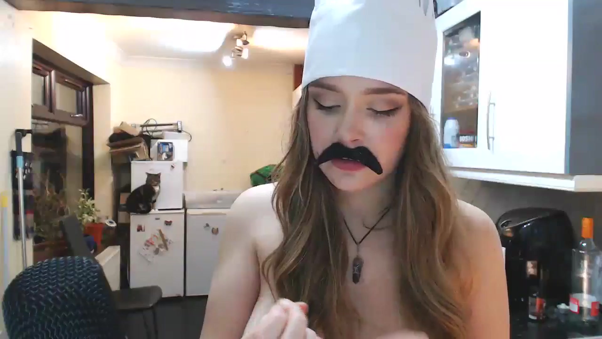 Gallery image thumbnail from KittyCash3w's myfreecams stream on, 12/18/2024, 20:35 image 14 of 20