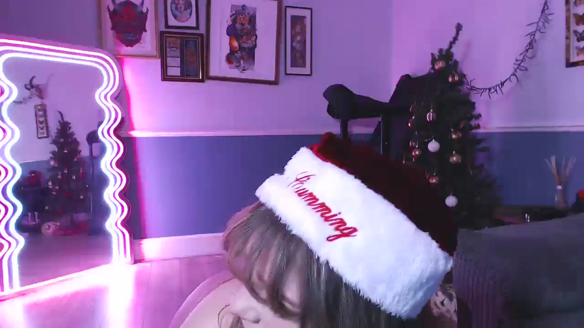 Gallery image thumbnail from KittyCash3w's myfreecams stream on, 12/20/2024, 20:58 image 16 of 20