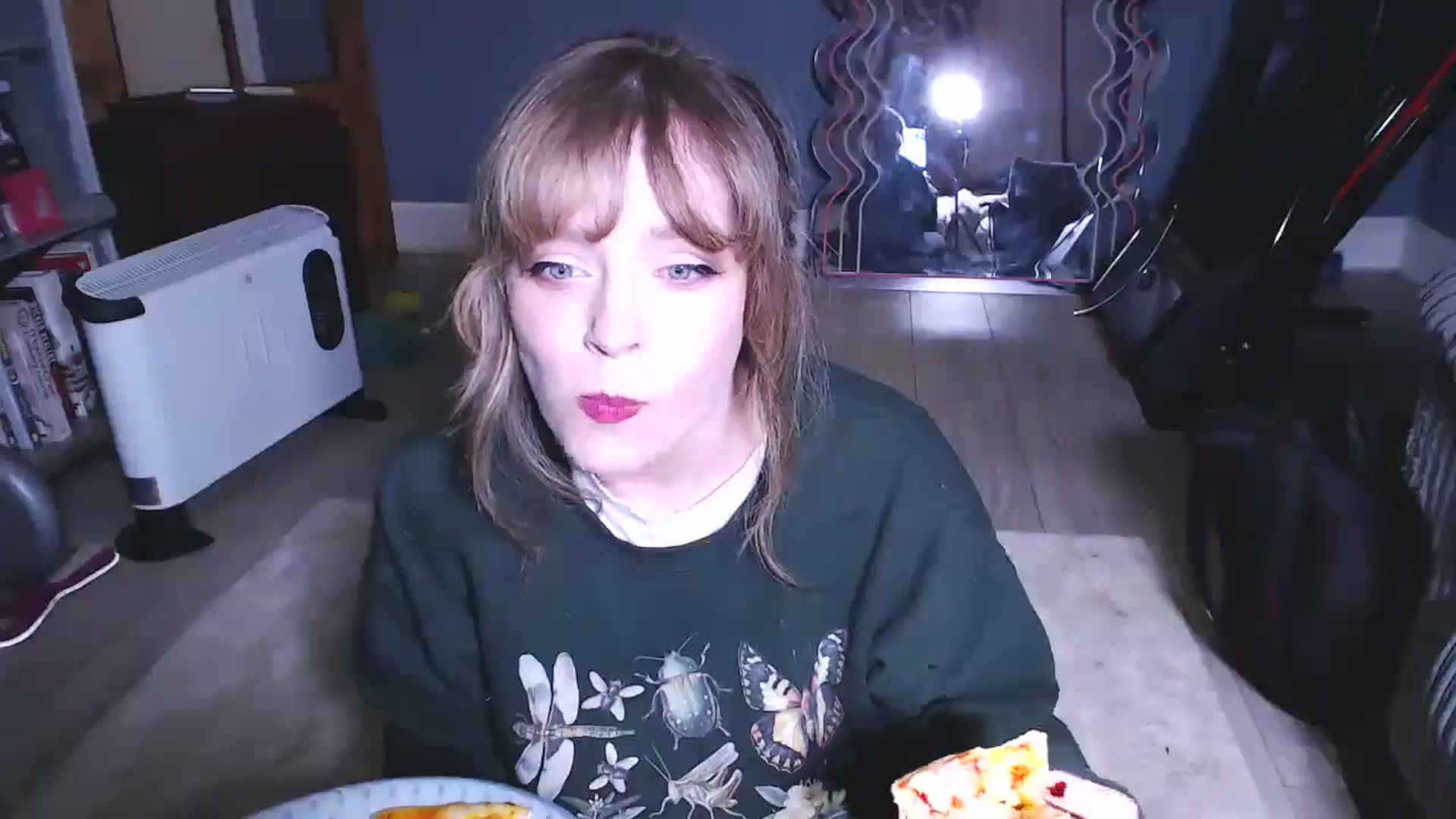 Gallery image thumbnail from KittyCash3w's myfreecams stream on, 01/08/2025, 20:09 image 6 of 20