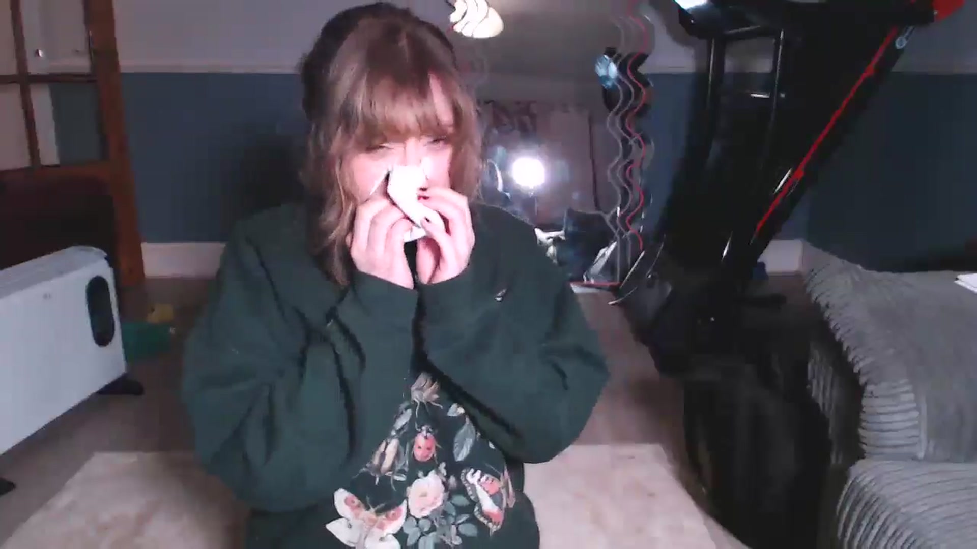 Gallery image thumbnail from KittyCash3w's myfreecams stream on, 01/08/2025, 20:09 image 16 of 20