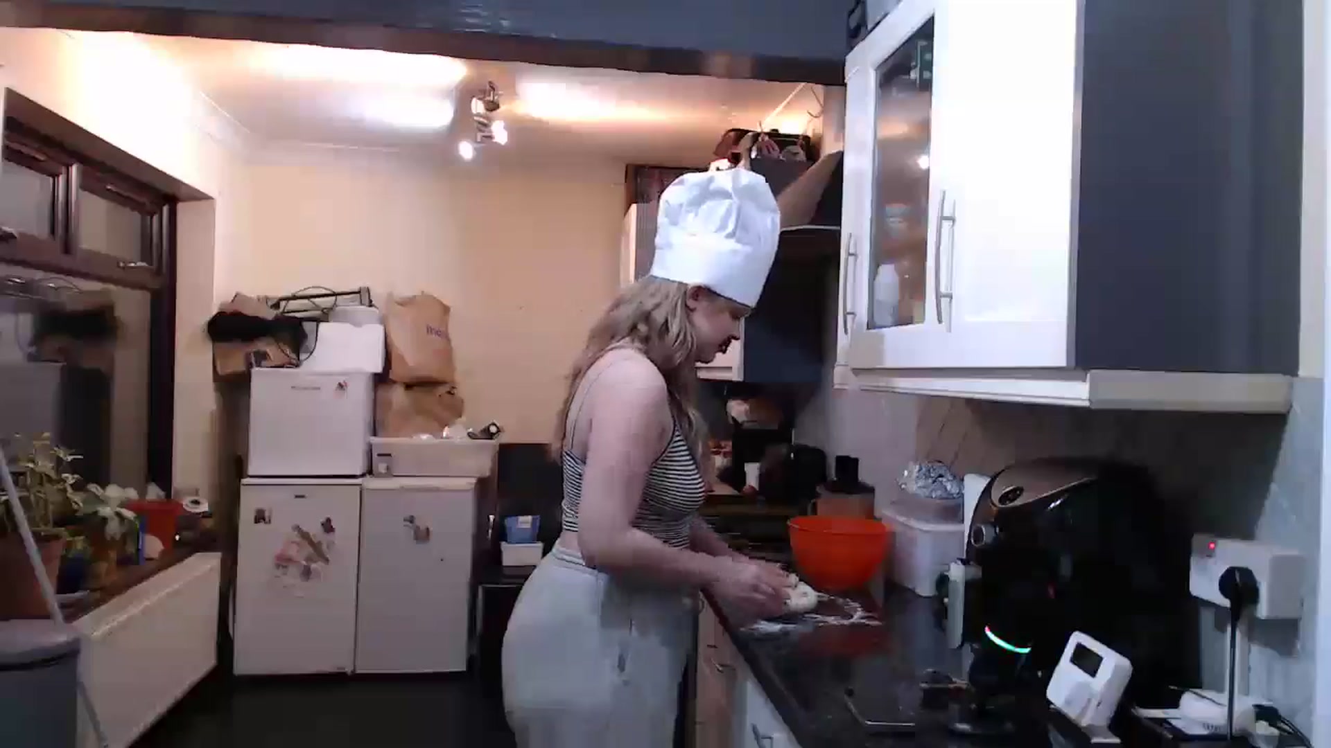 Gallery image thumbnail from KittyCash3w's myfreecams stream on, 01/22/2025, 21:53 image 2 of 20