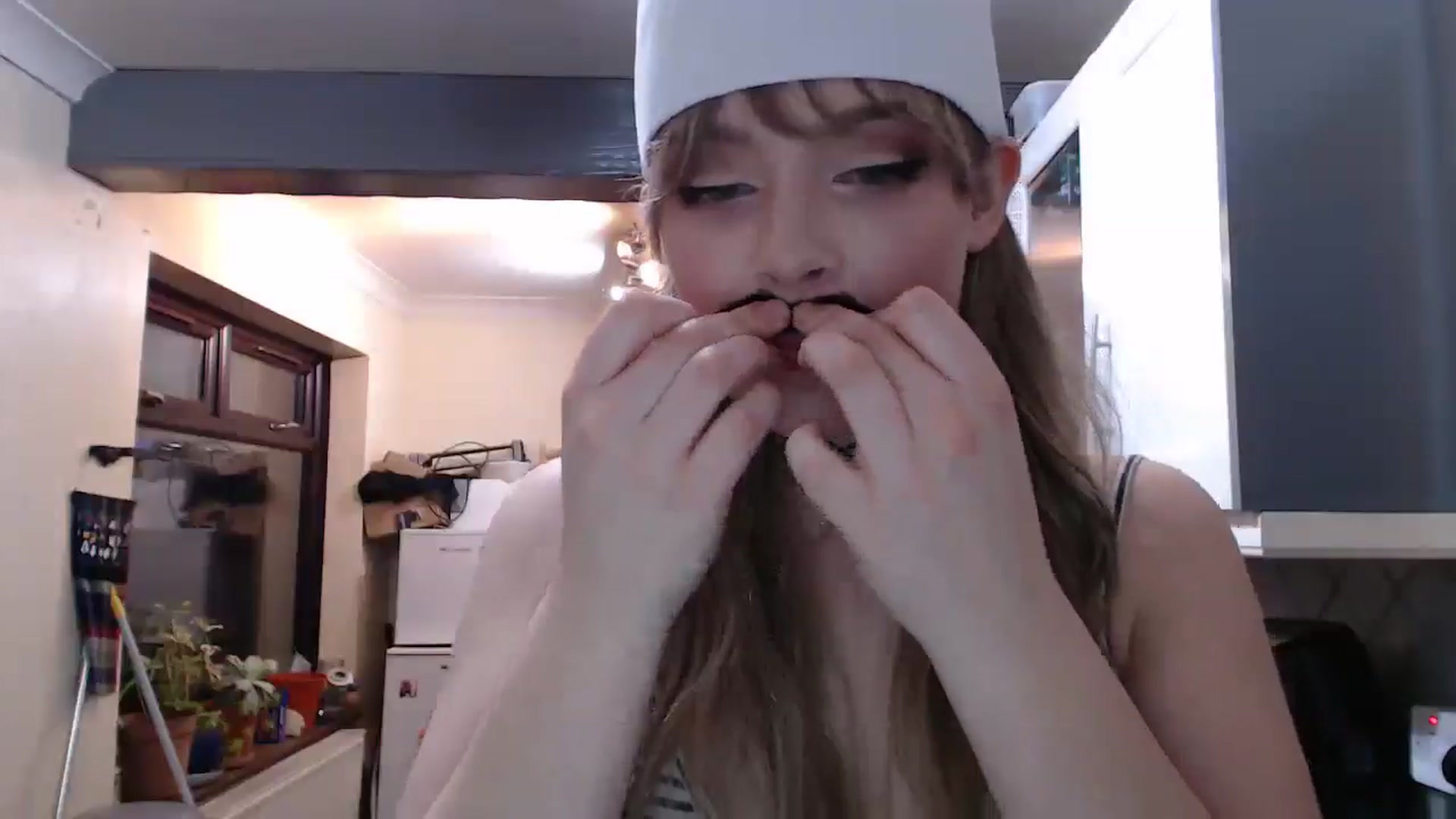 Gallery image thumbnail from KittyCash3w's myfreecams stream on, 01/22/2025, 21:53 image 9 of 20
