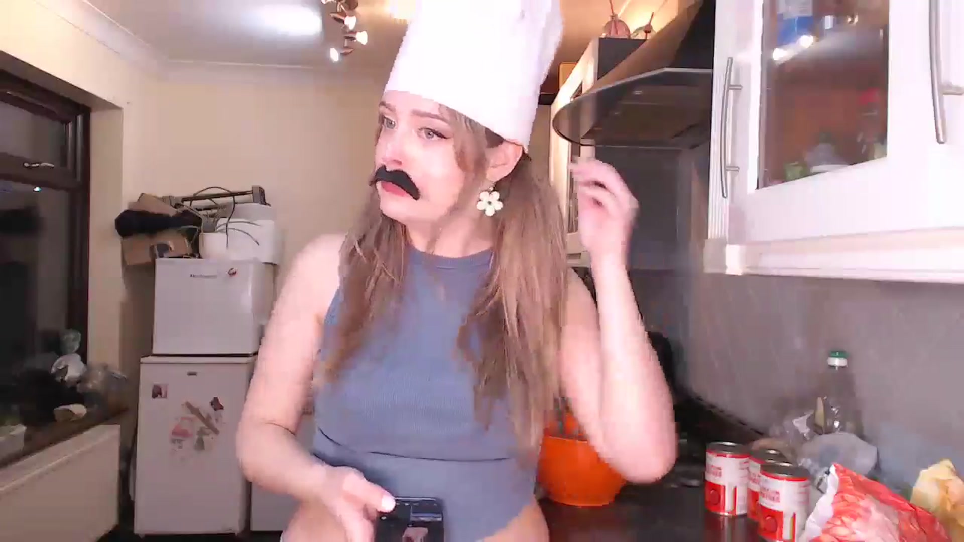 Gallery image thumbnail from KittyCash3w's myfreecams stream on, 02/26/2025, 19:10 image 14 of 20
