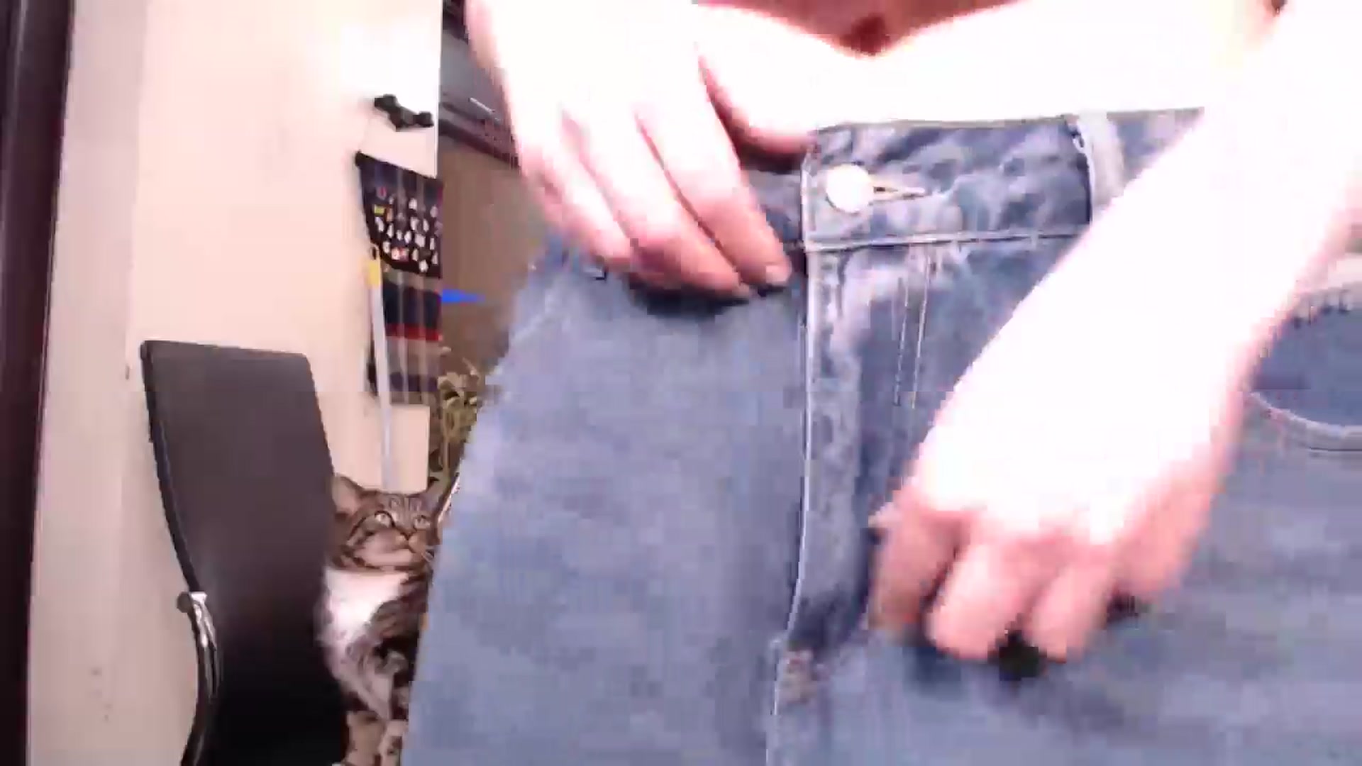 Gallery image thumbnail from KittyCash3w's myfreecams stream on, 02/26/2025, 19:10 image 8 of 20