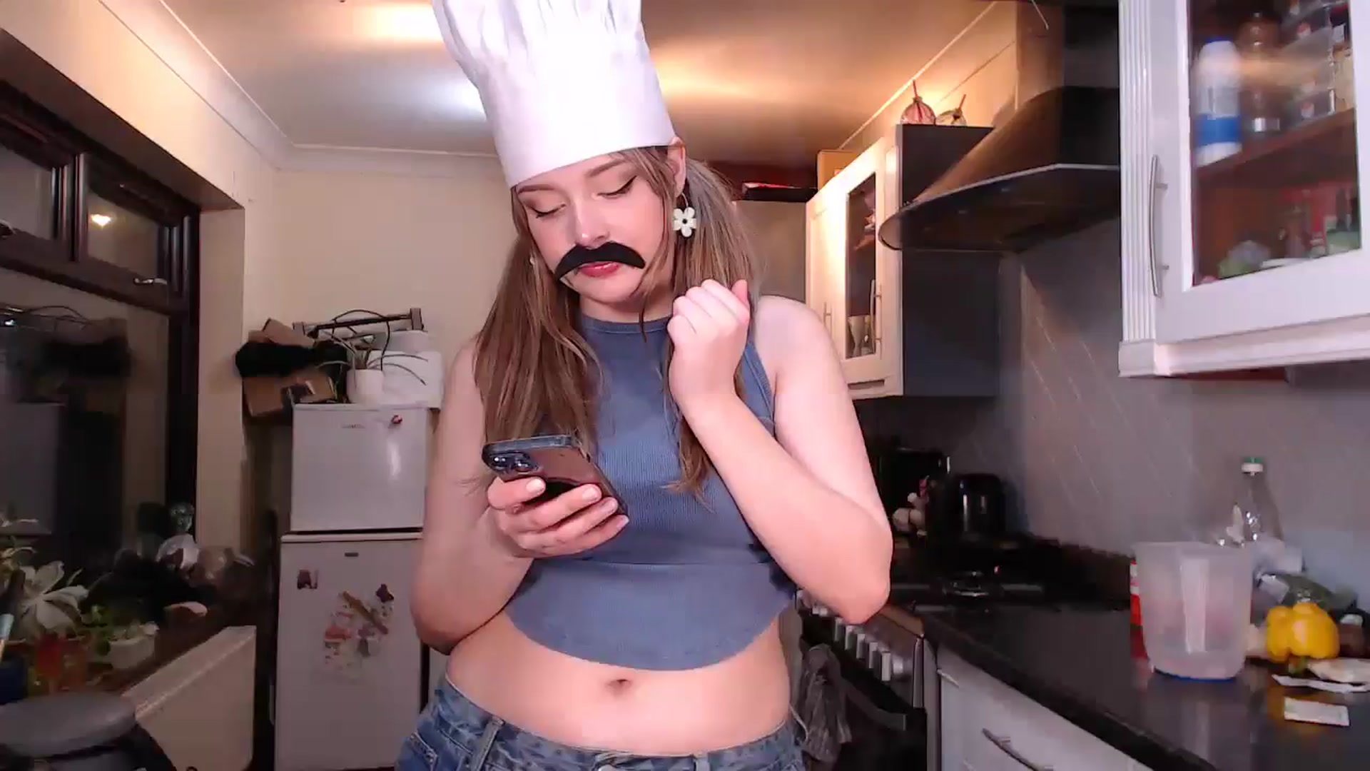 Gallery image thumbnail from KittyCash3w's myfreecams stream on, 02/26/2025, 19:10 image 3 of 20