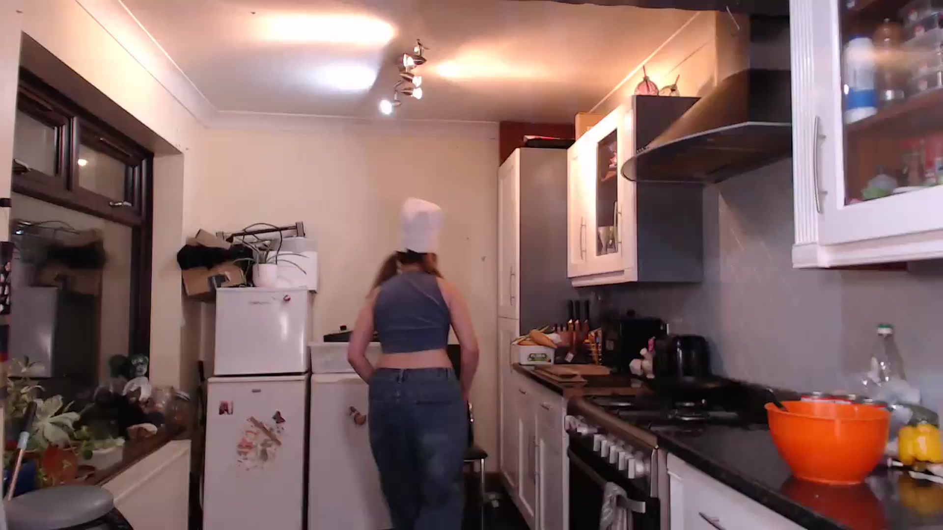 Gallery image thumbnail from KittyCash3w's myfreecams stream on, 02/26/2025, 19:10 image 12 of 20