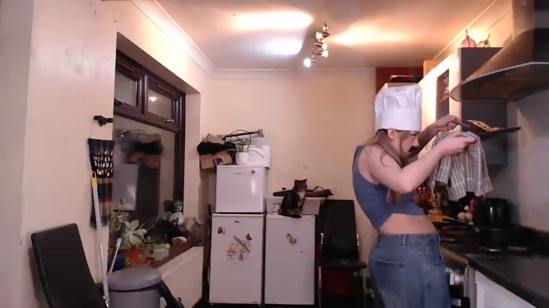 Gallery image thumbnail from KittyCash3w's myfreecams stream on, 02/26/2025, 20:55 image 15 of 20