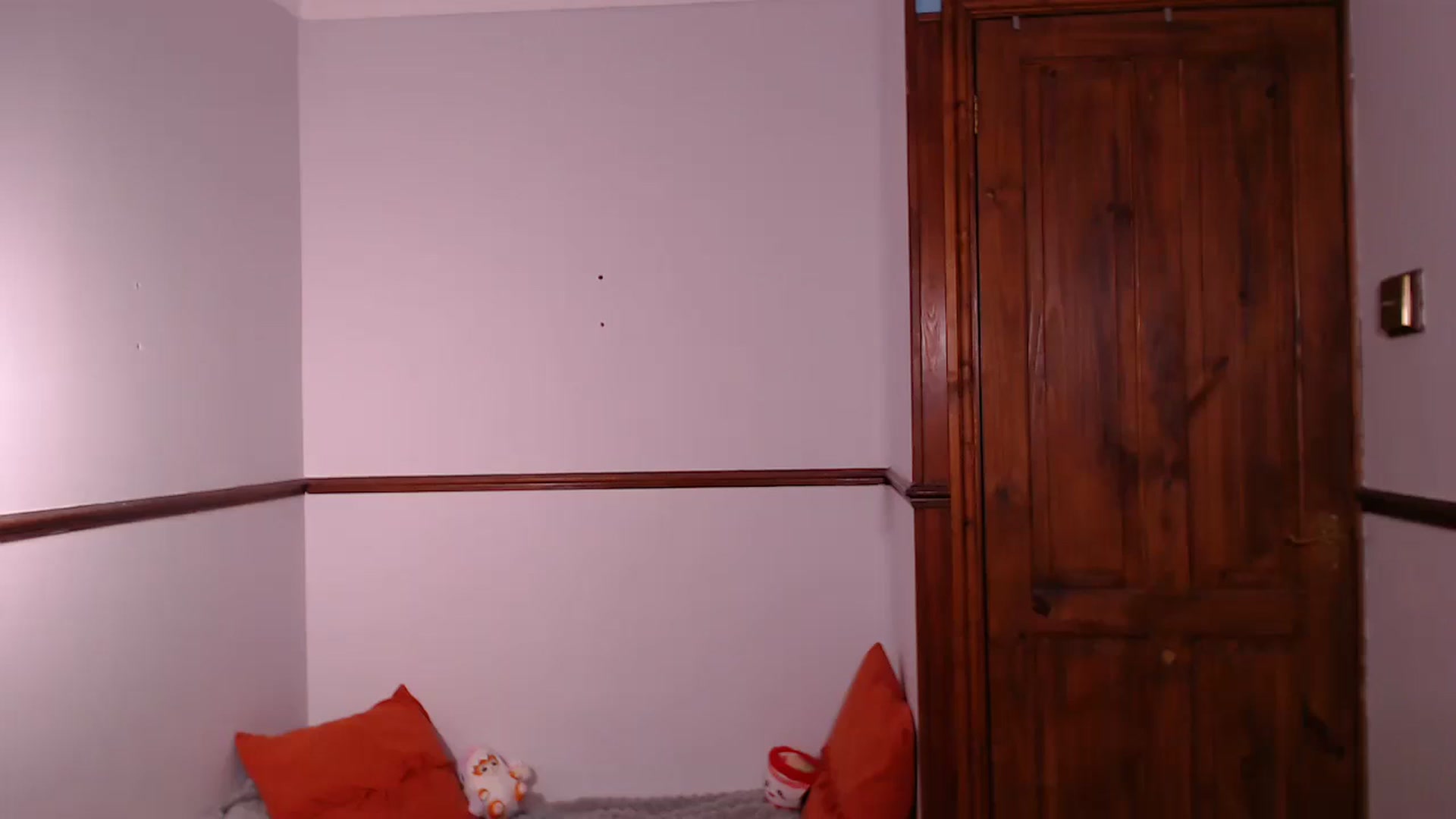 Gallery image thumbnail from KittyCash3w's myfreecams stream on, 03/26/2025, 21:21 image 9 of 20