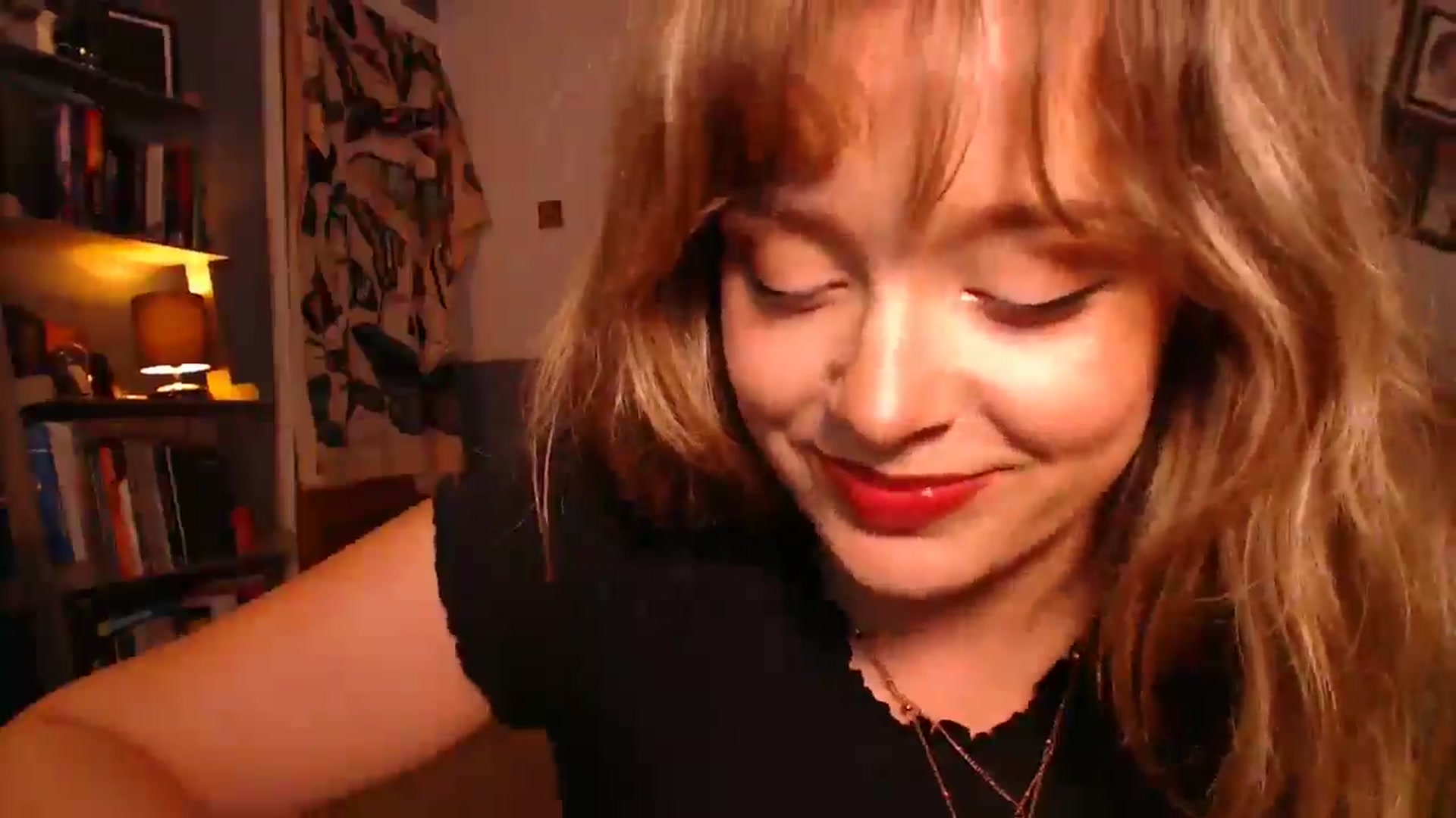 Gallery image thumbnail from KittyCash3w's myfreecams stream on, 05/21/2025, 20:15 image 8 of 20