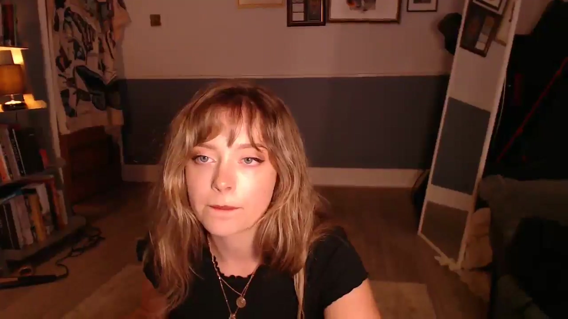 Gallery image thumbnail from KittyCash3w's myfreecams stream on, 05/21/2025, 20:15 image 9 of 20