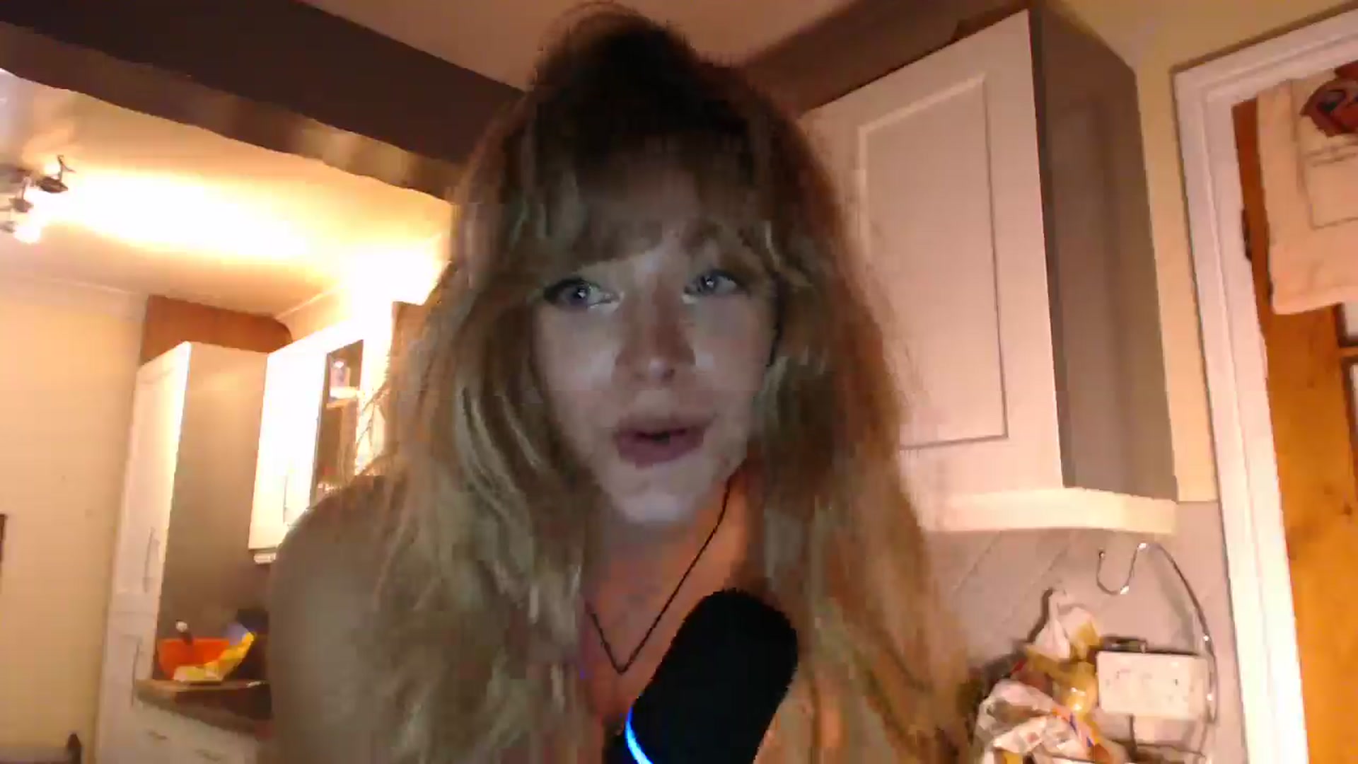 Gallery image thumbnail from KittyCash3w's myfreecams stream on, 09/03/2025, 20:32 image 20 of 20