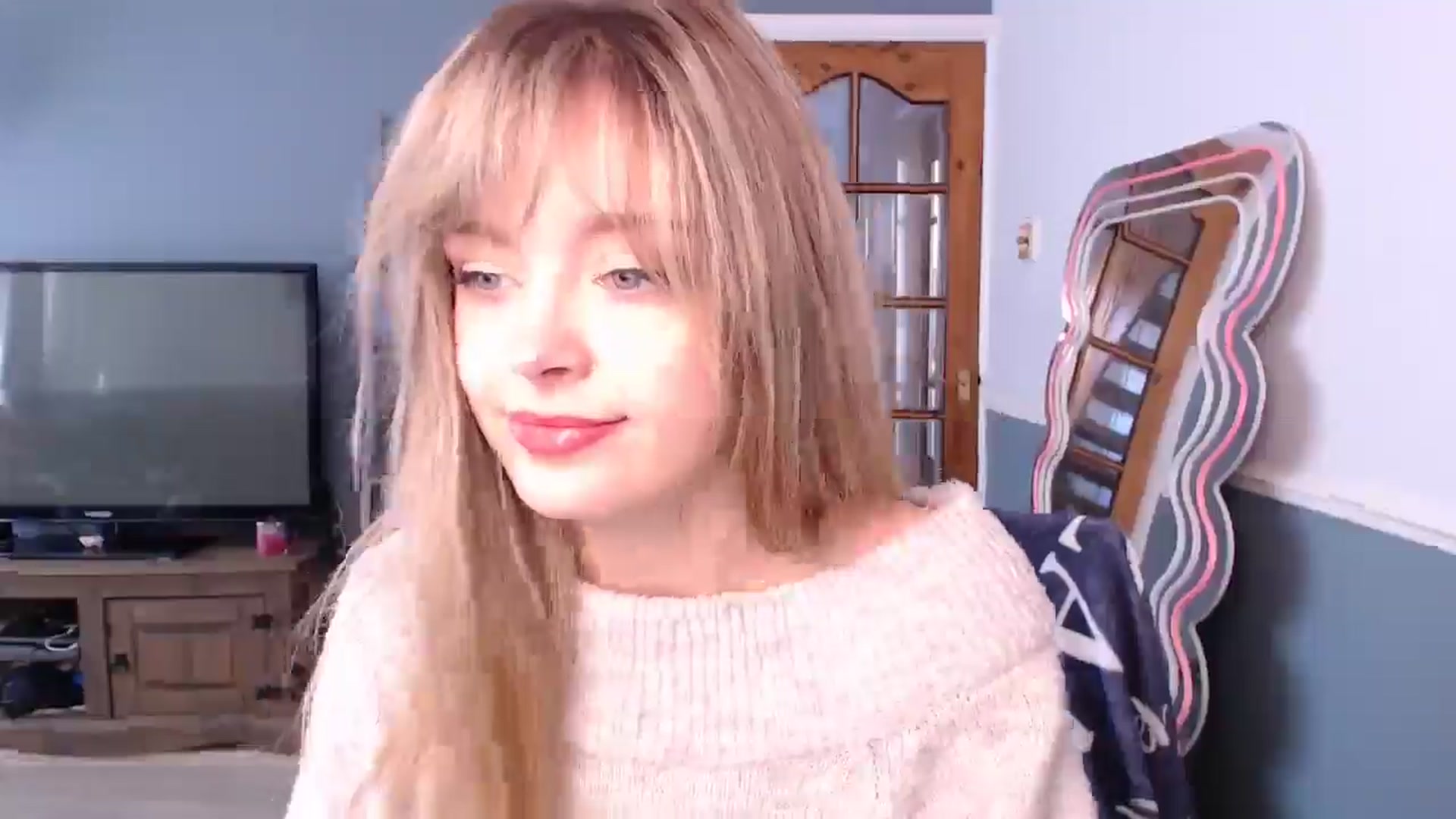 Gallery image thumbnail from KittyCash3w's myfreecams stream on, 10/24/2025, 09:21 image 12 of 20