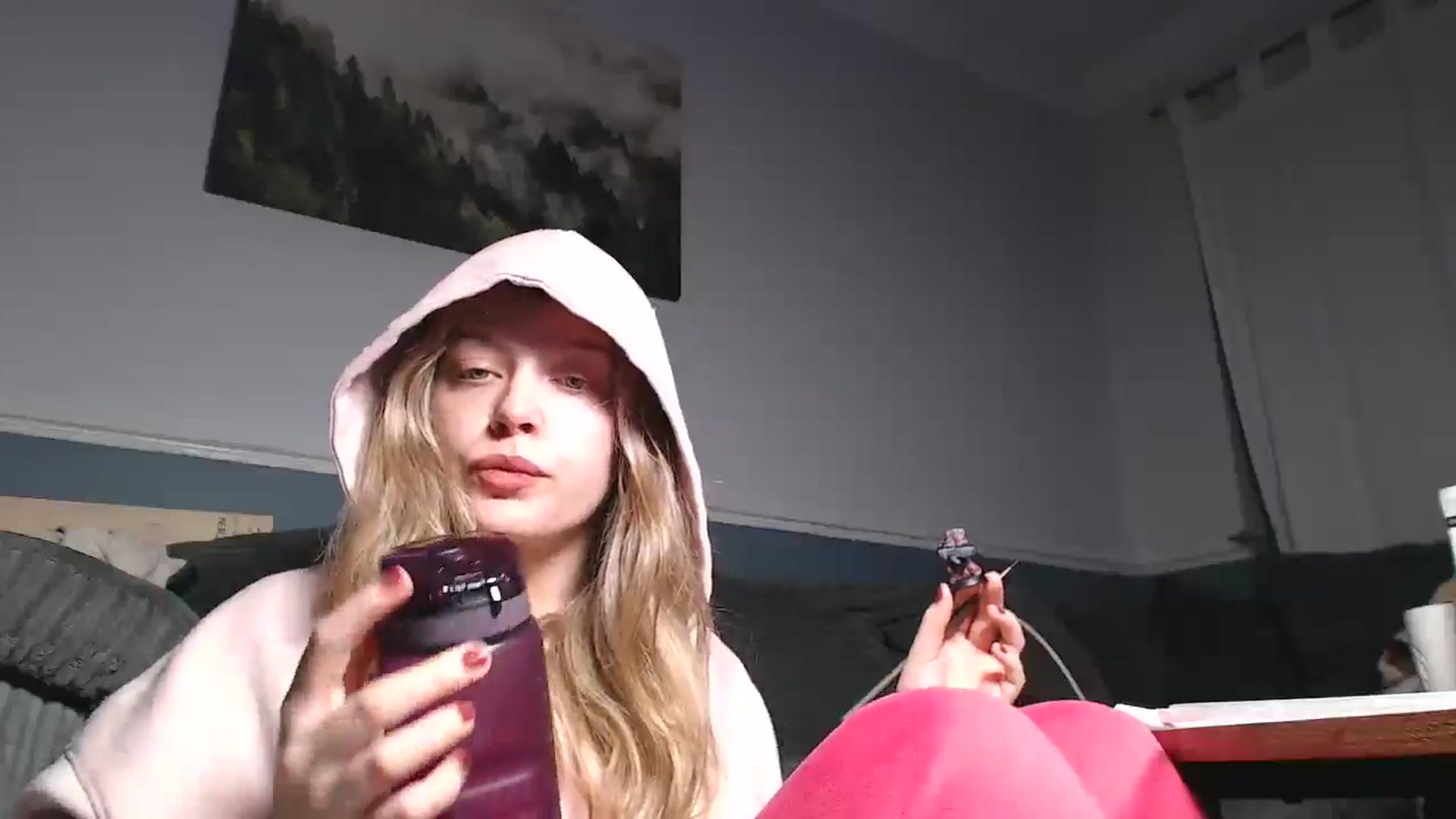 Gallery image thumbnail from KittyCash3w's myfreecams stream on, 11/07/2025, 21:13 image 13 of 20