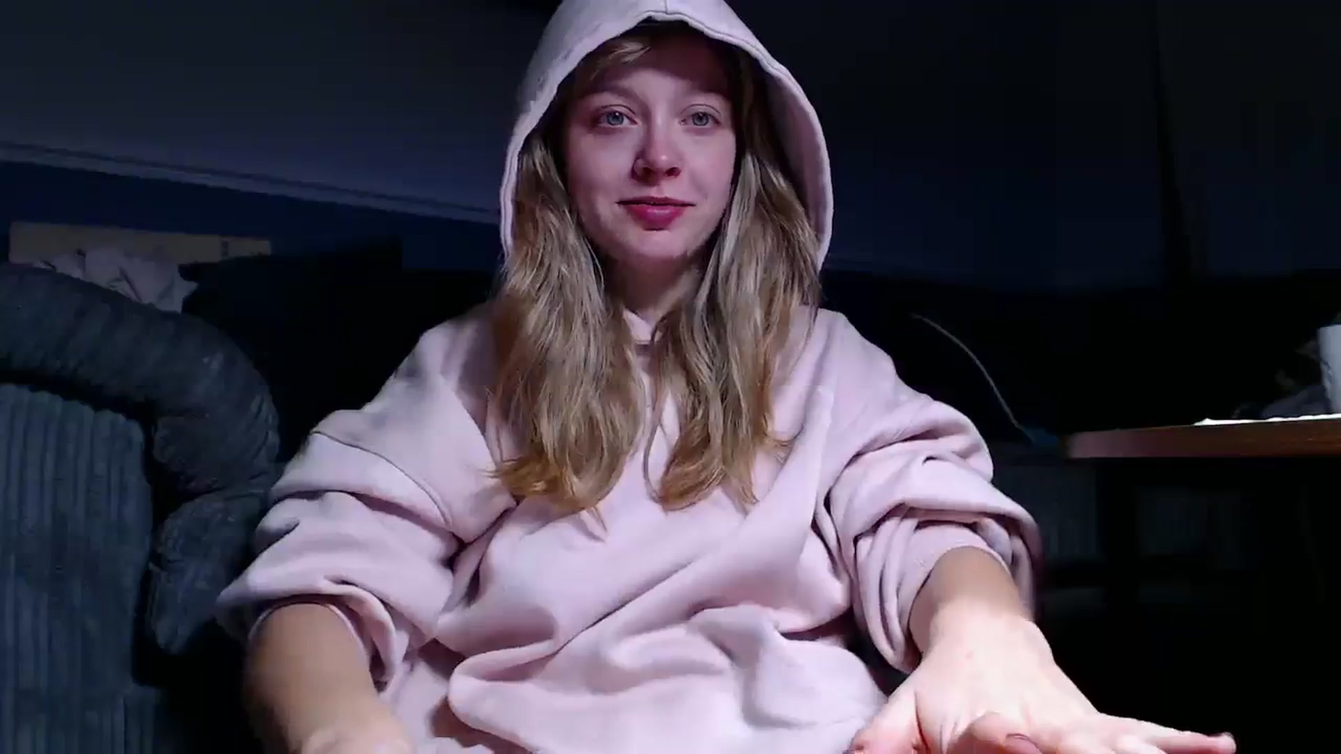 Gallery image thumbnail from KittyCash3w's myfreecams stream on, 11/07/2025, 21:13 image 18 of 20