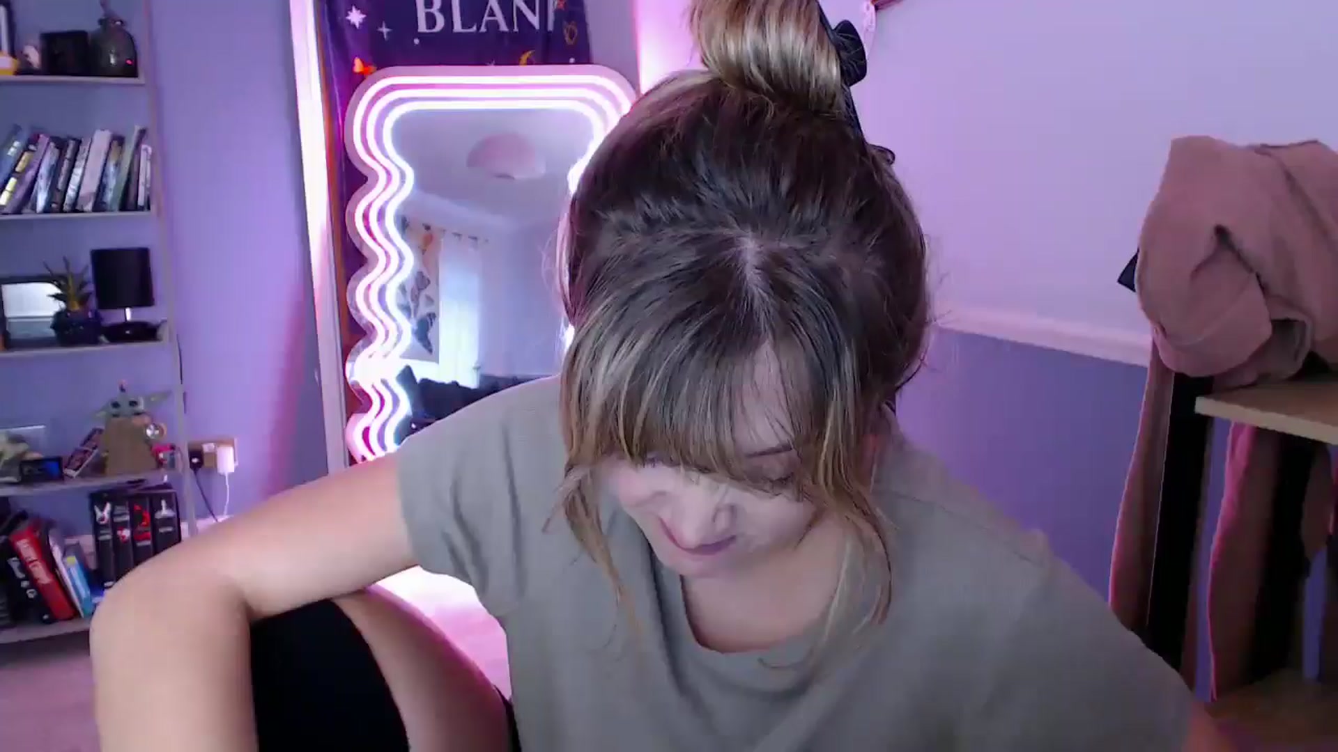 Gallery image thumbnail from KittyCash3w's myfreecams stream on, 11/16/2025, 15:35 image 1 of 20