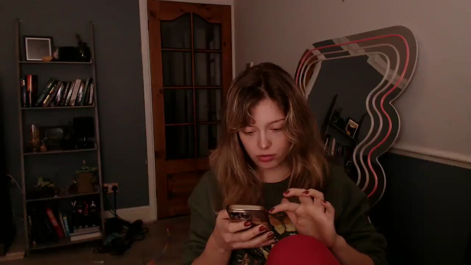 Gallery image thumbnail from KittyCash3w's myfreecams stream on, 12/06/2025, 19:03 image 14 of 20