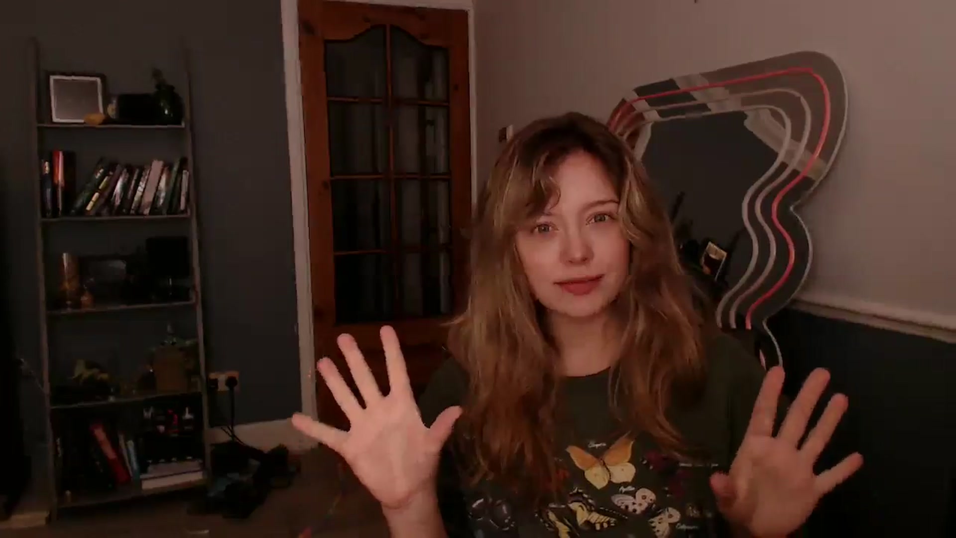Gallery image thumbnail from KittyCash3w's myfreecams stream on, 12/06/2025, 19:03 image 9 of 20