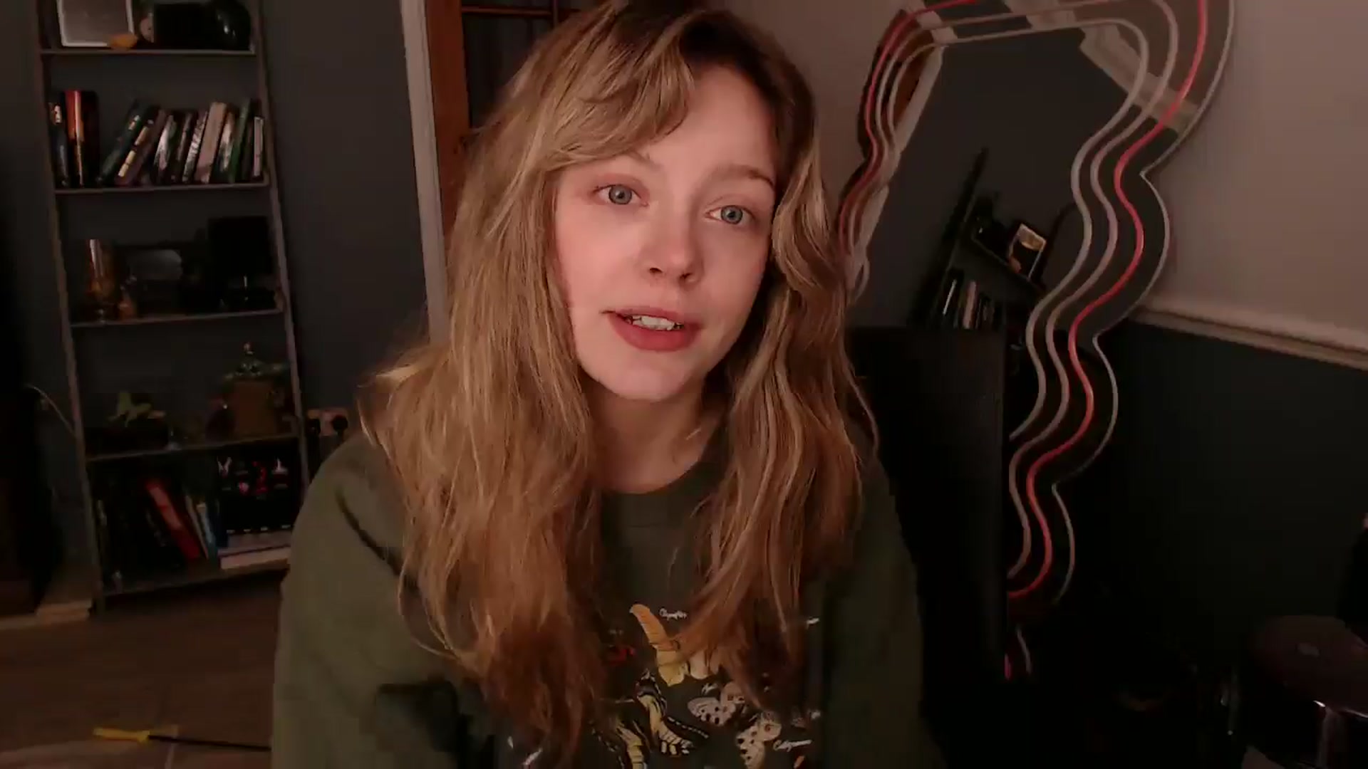 Gallery image thumbnail from KittyCash3w's myfreecams stream on, 12/06/2025, 19:03 image 19 of 20