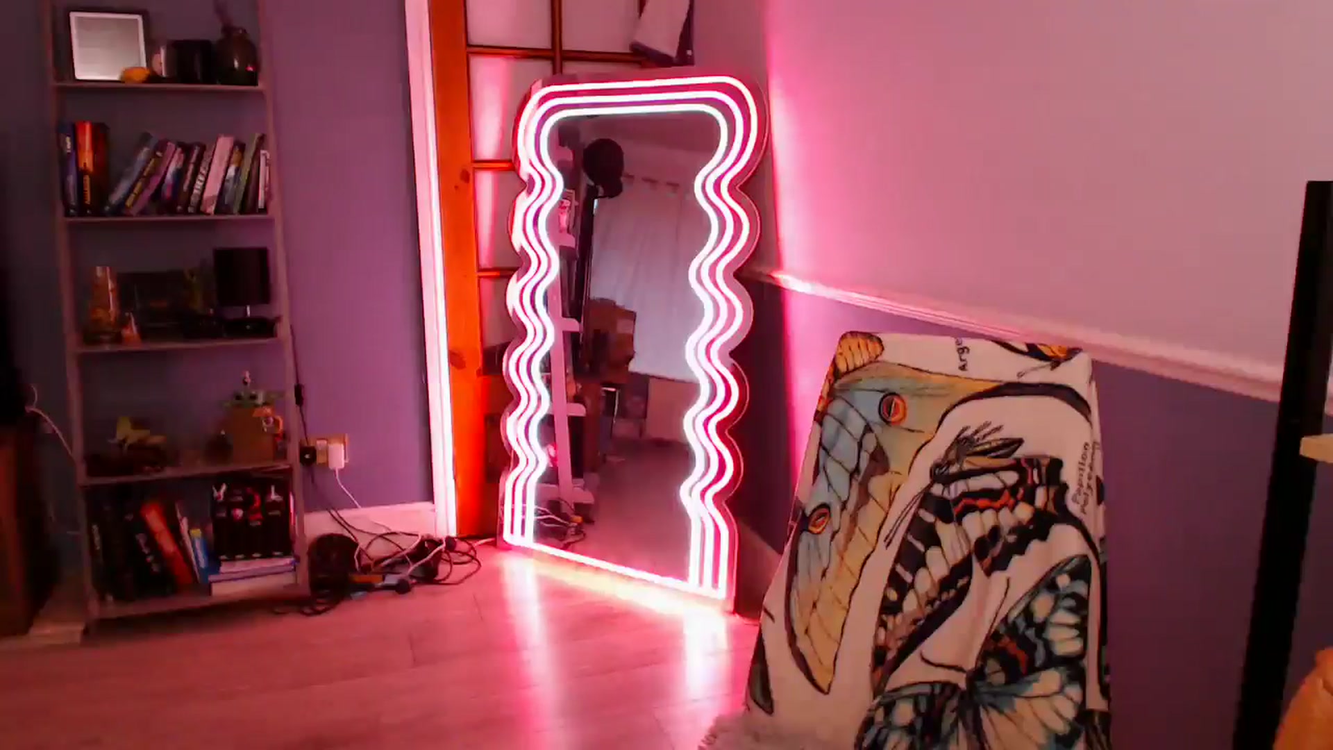 Gallery image thumbnail from KittyCash3w's myfreecams stream on, 12/07/2025, 14:43 image 7 of 20