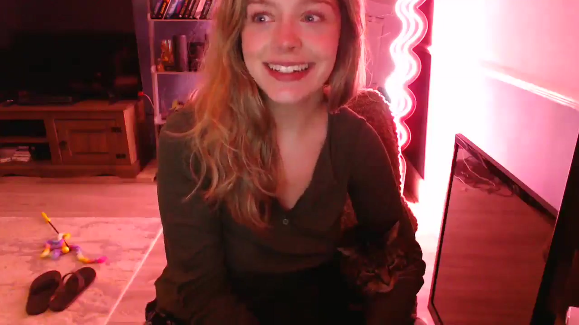 Gallery image thumbnail from KittyCash3w's myfreecams stream on, 01/13/2026, 18:50 image 7 of 20
