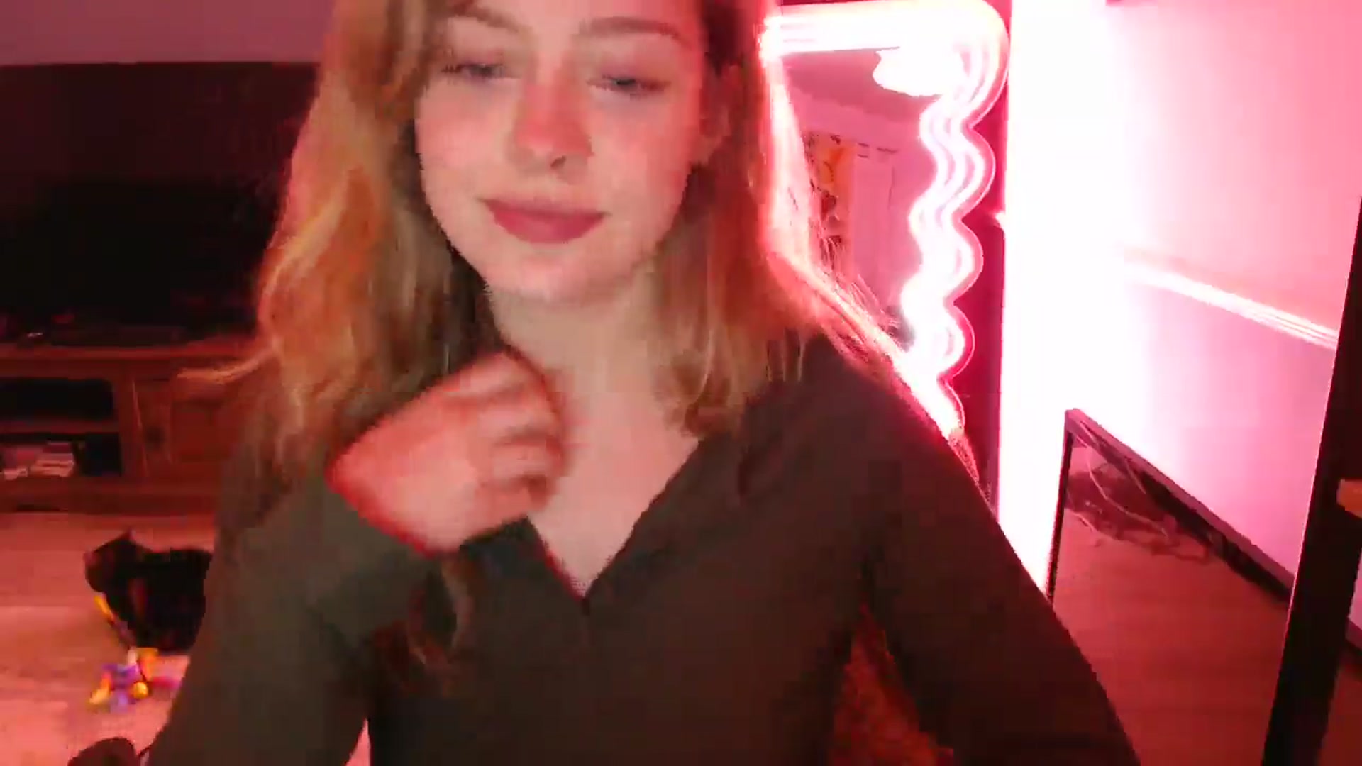 Gallery image thumbnail from KittyCash3w's myfreecams stream on, 01/13/2026, 18:50 image 10 of 20