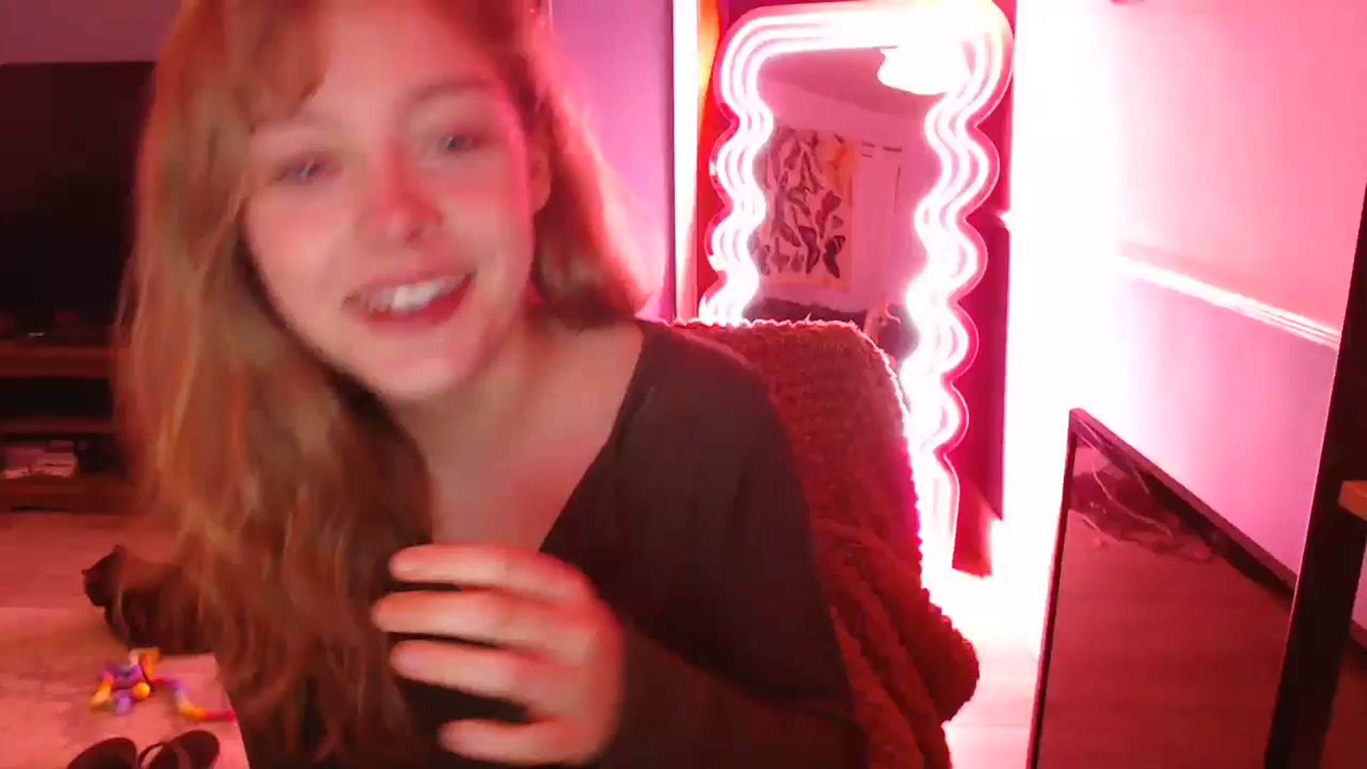 Gallery image thumbnail from KittyCash3w's myfreecams stream on, 01/13/2026, 18:50 image 17 of 20