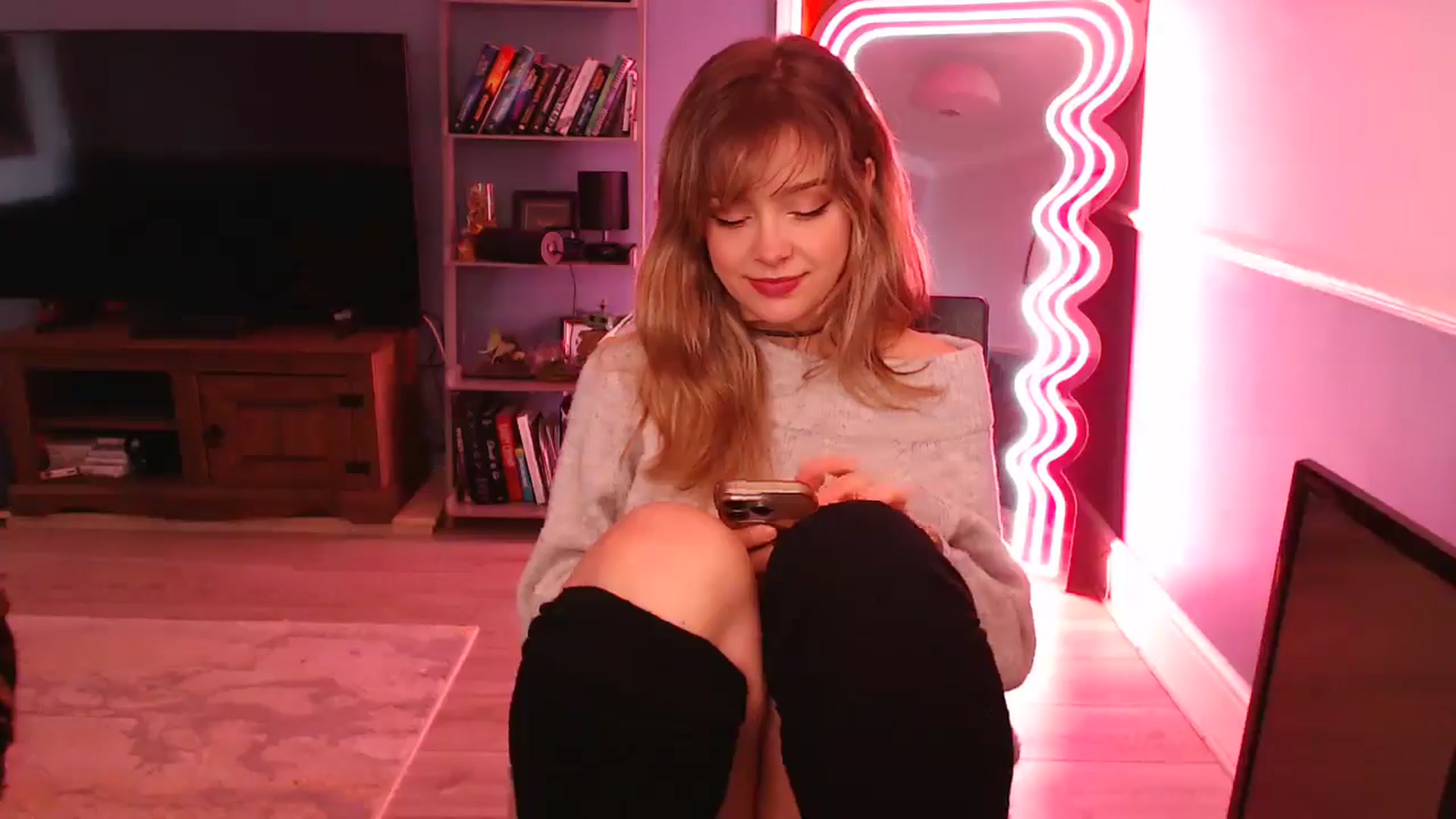 Gallery image thumbnail from KittyCash3w's myfreecams stream on, 01/15/2026, 10:41 image 13 of 20