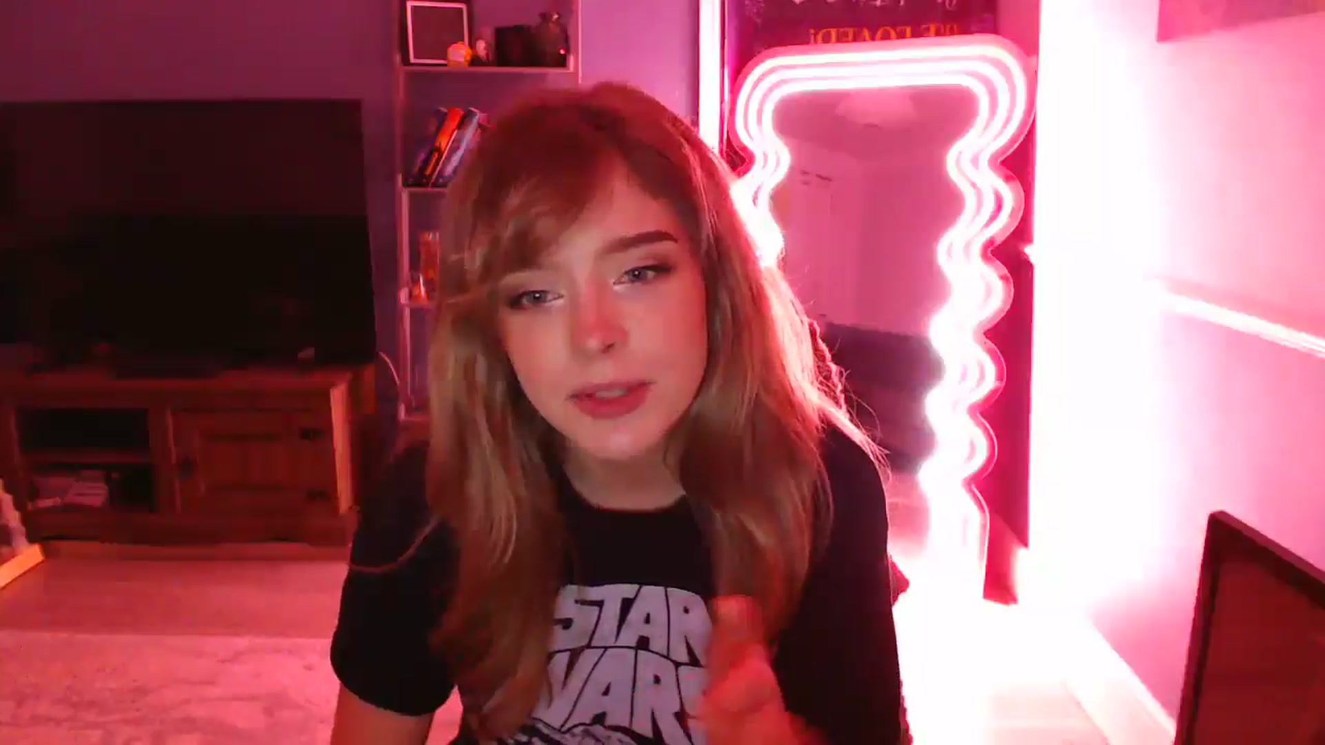 Gallery image thumbnail from KittyCash3w's myfreecams stream on, 01/17/2026, 19:04 image 7 of 20