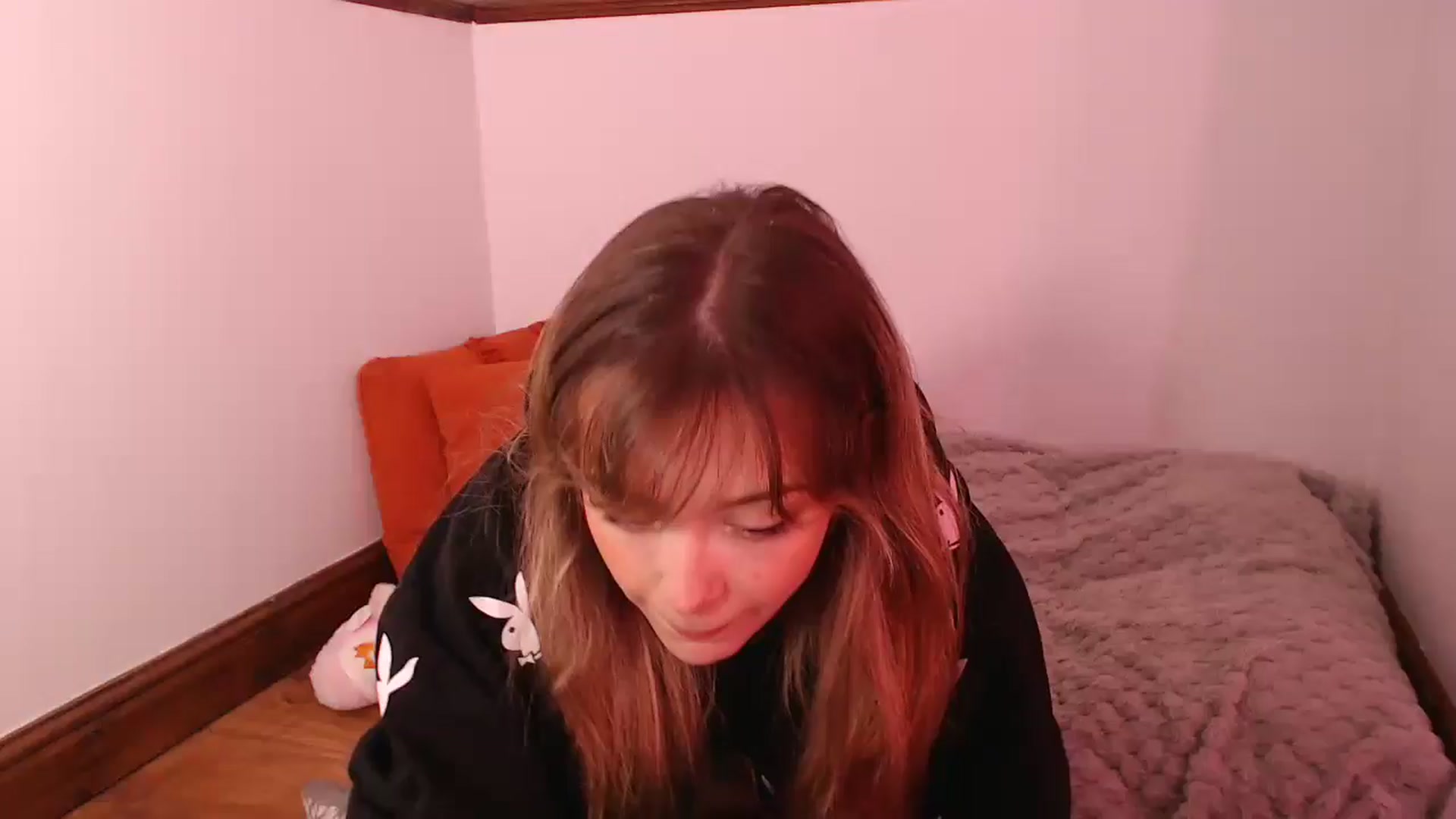 Gallery image thumbnail from KittyCash3w's myfreecams stream on, 02/18/2026, 18:51 image 1 of 20